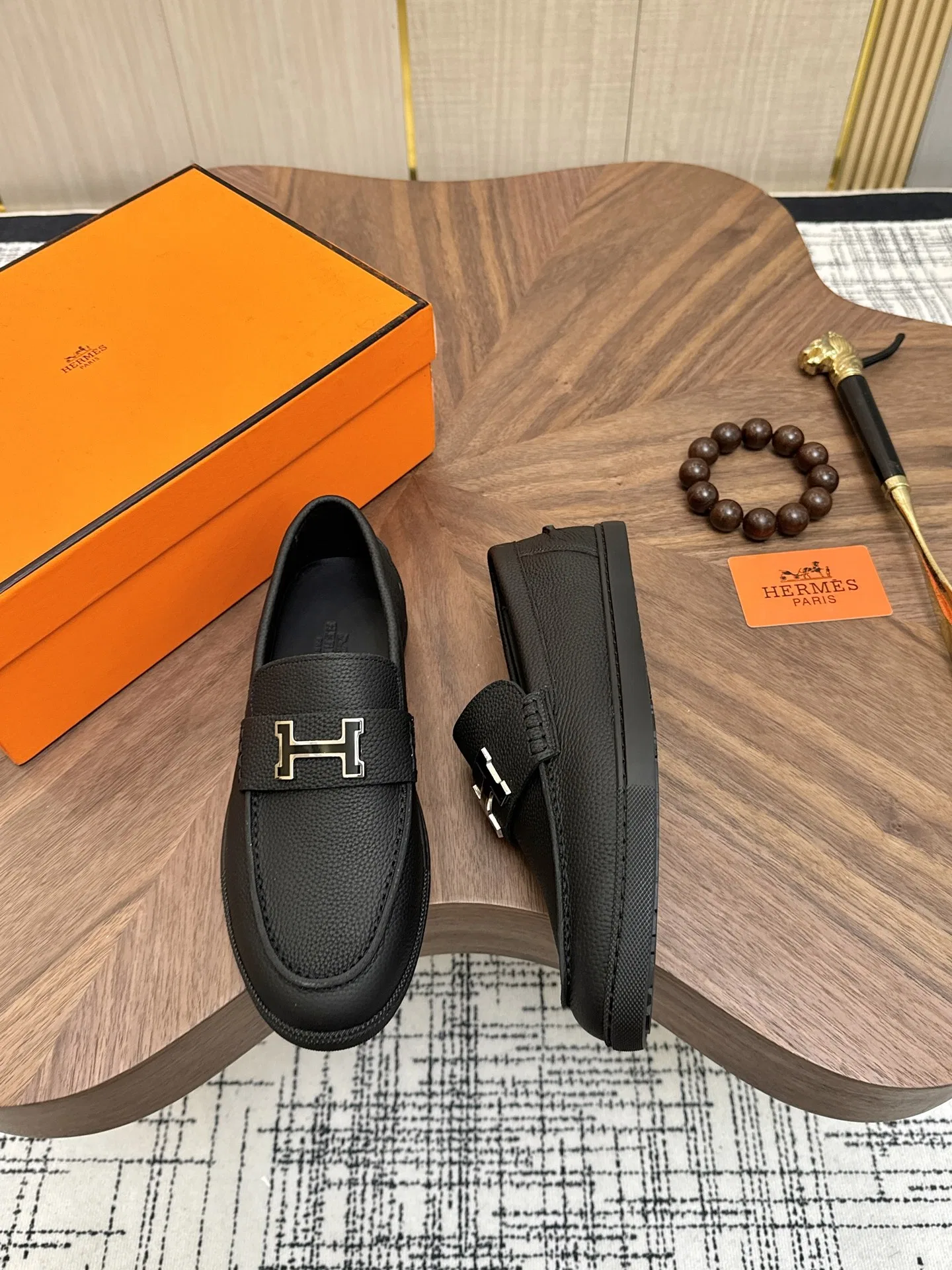 HER 27FW HMUZVVE 006 로퍼 29