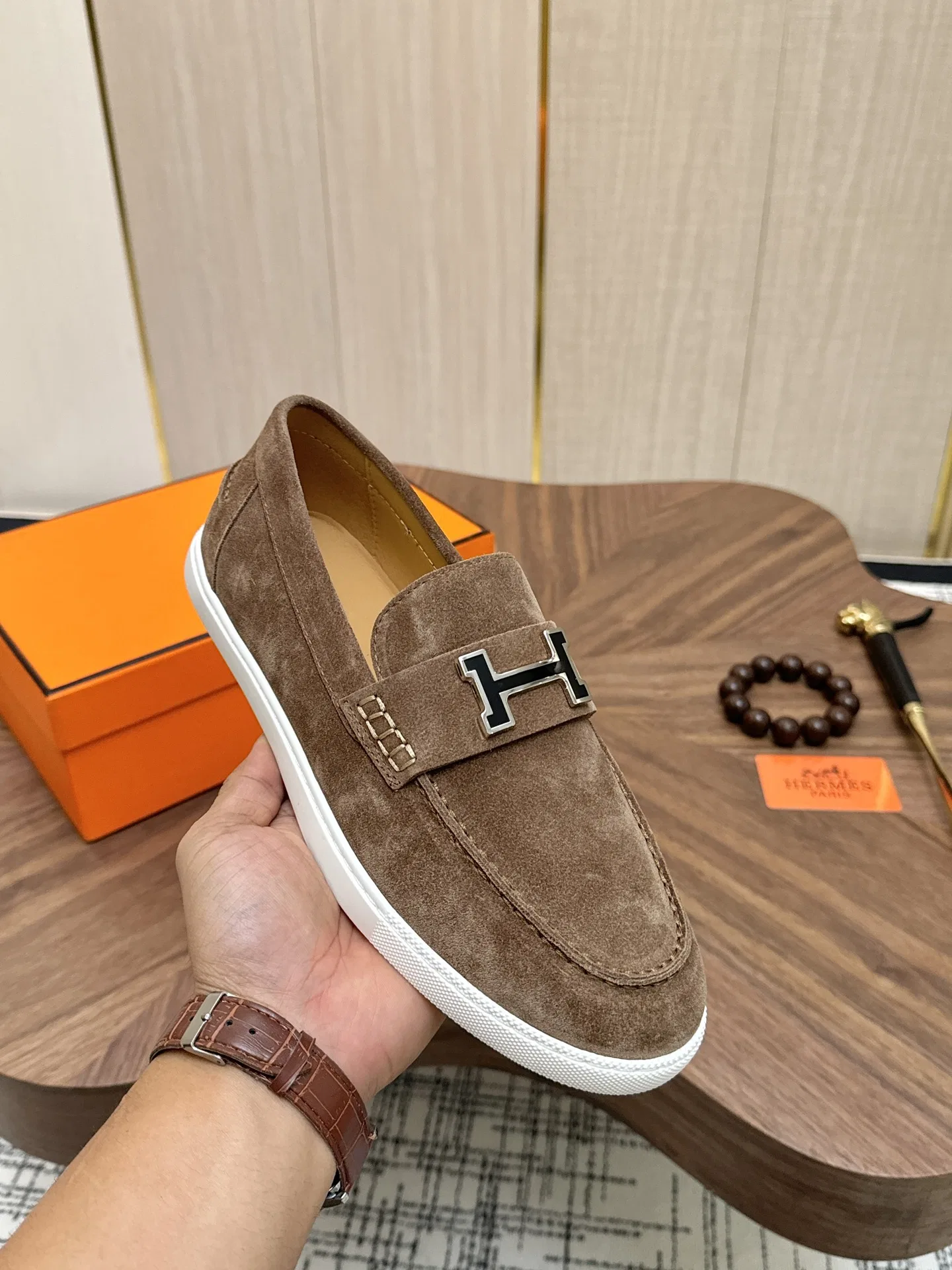 HER 27FW HMUZVVE 006 로퍼 50
