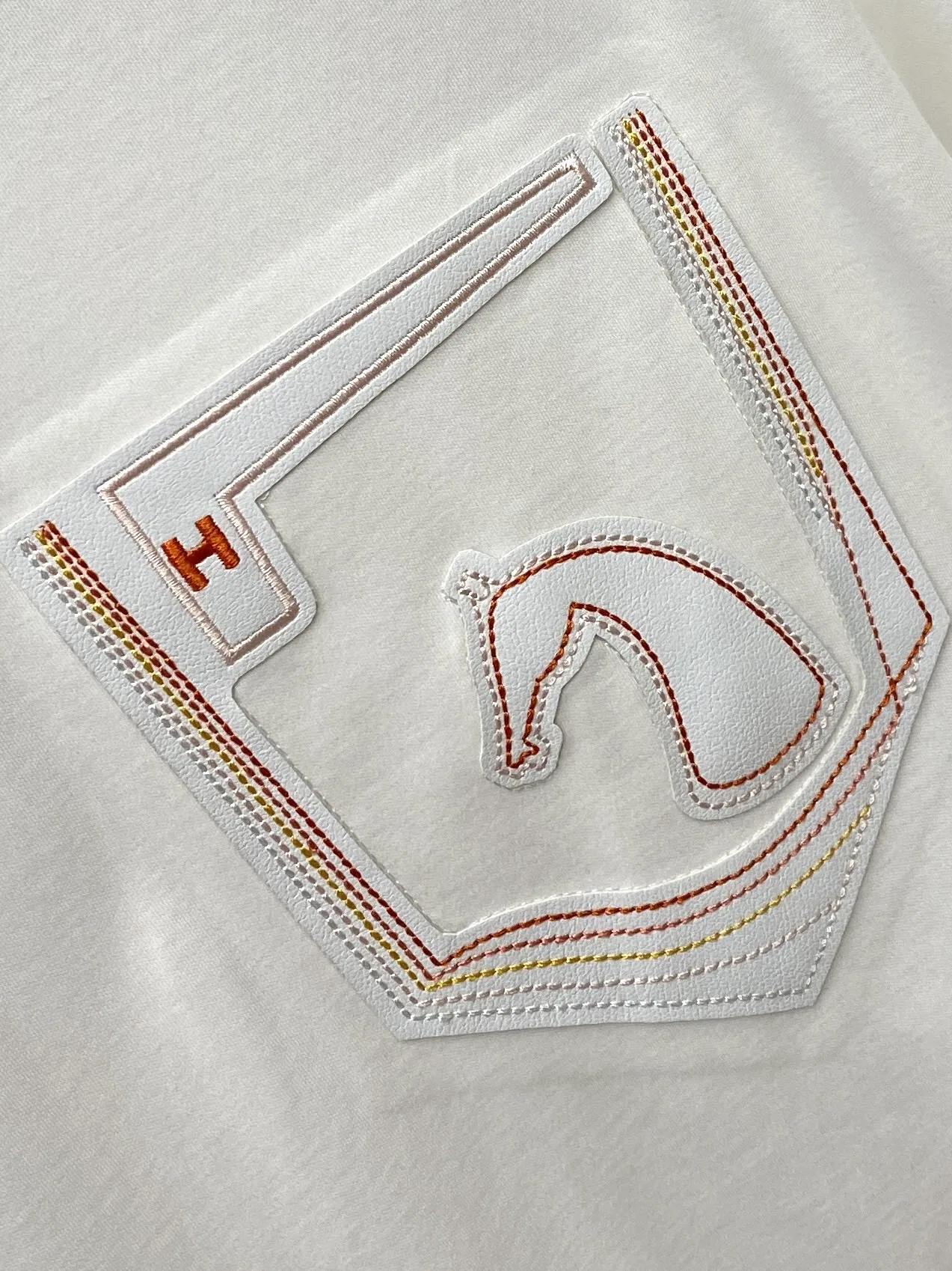 HER 27FW HWUXXKQ 004 반팔티셔츠 10