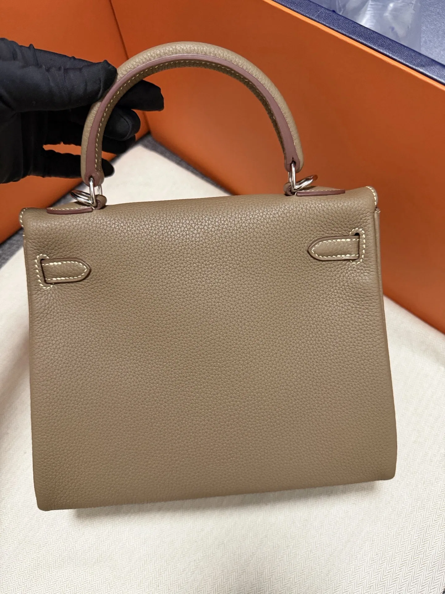 HER 27FW OLJXCOB 010 토트백 13