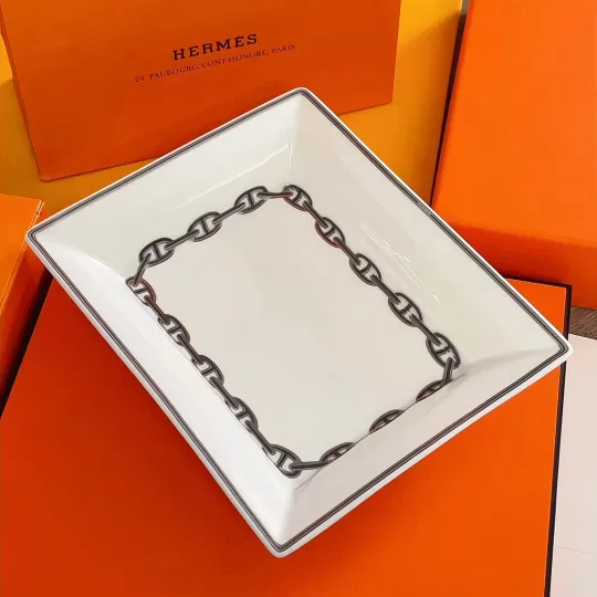 HER 27FW RQIQSSP 103 트레이 10