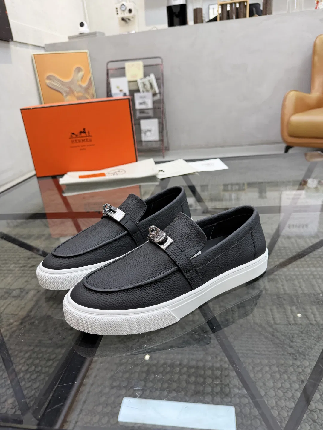 HER 27FW SLTDOIB 020 로퍼 12
