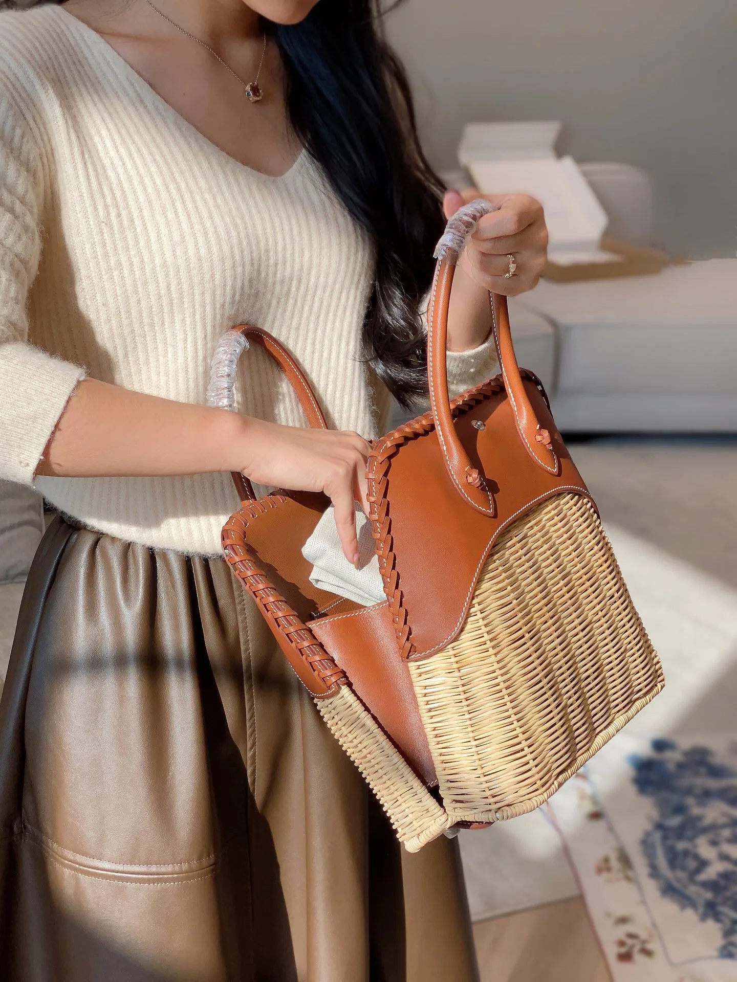 HER 27FW WDXRVMD 049 토트백 10
