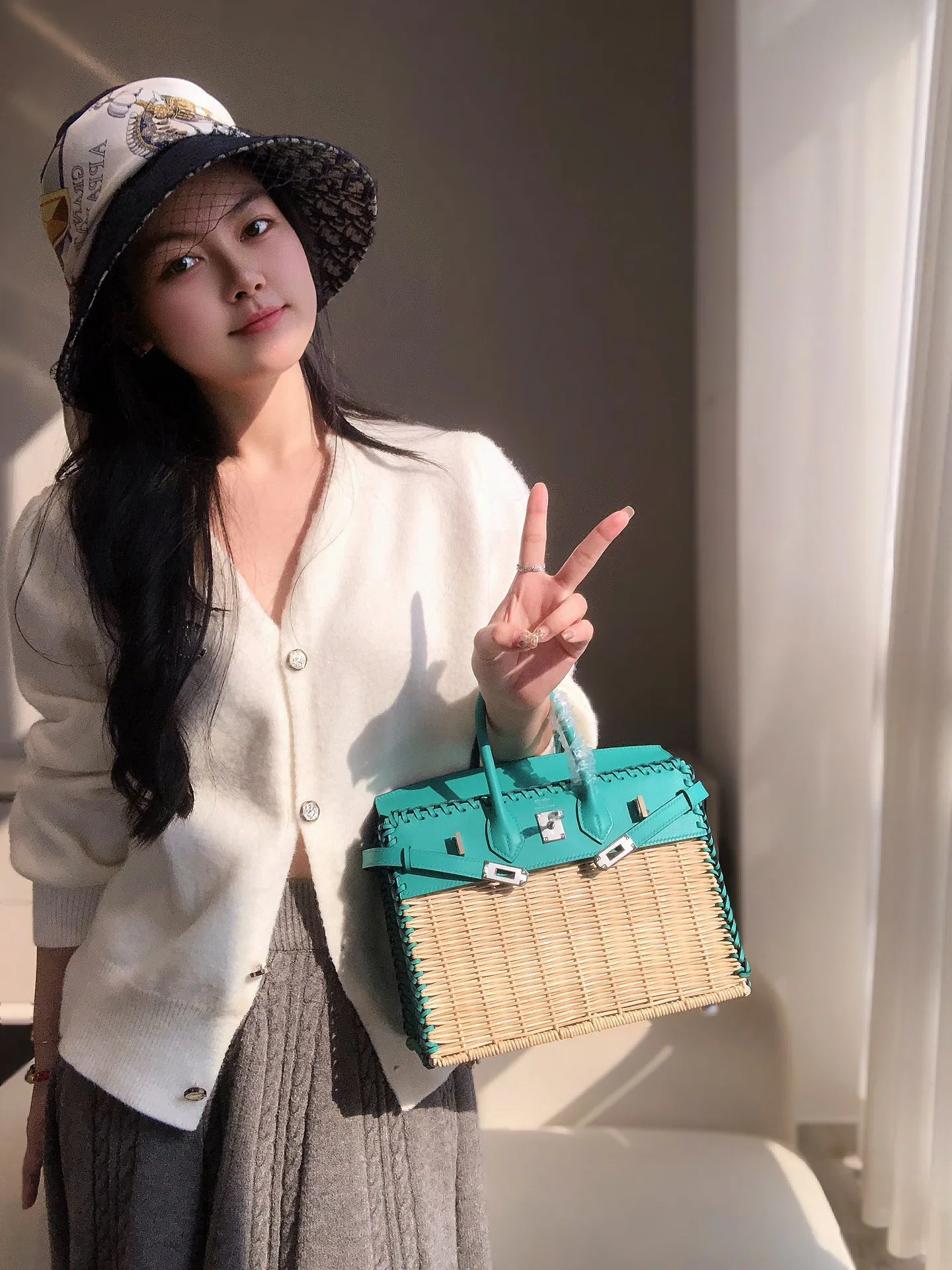 HER 27FW WDXRVMD 053 토트백 15
