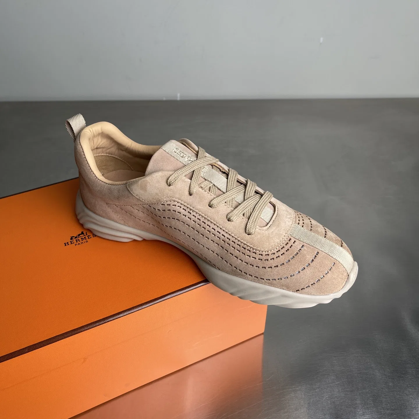 HER 27FW WHZIAAB 007 스니커즈 18