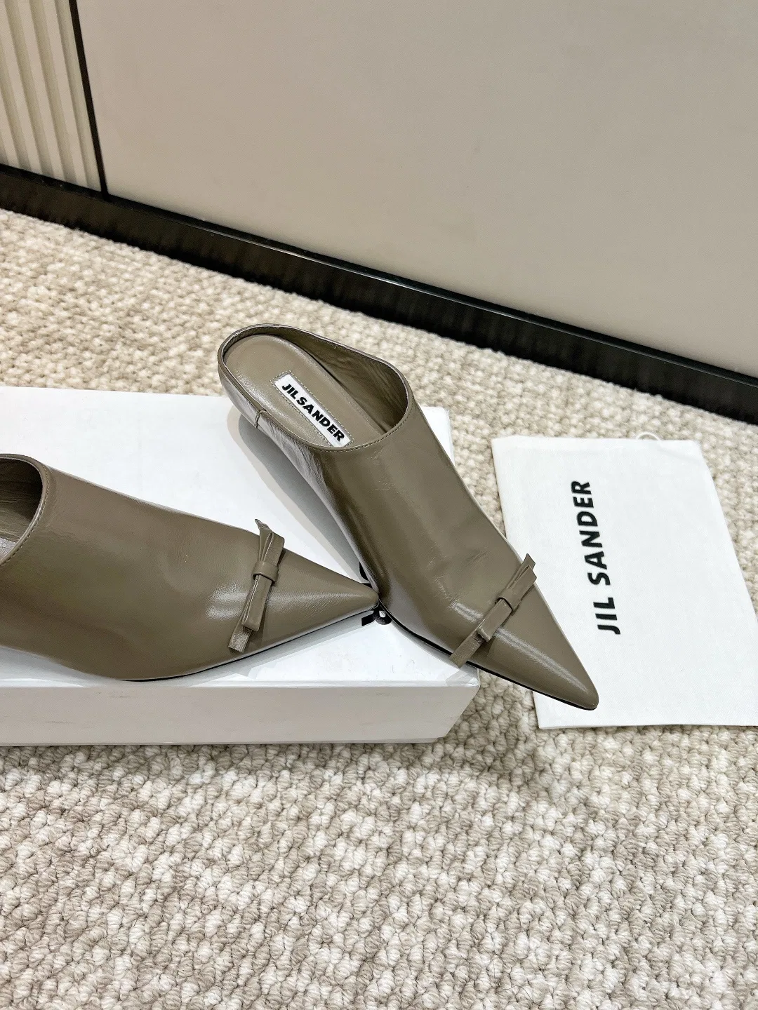 JIL 27FW BLCZXDU 001 구두 24