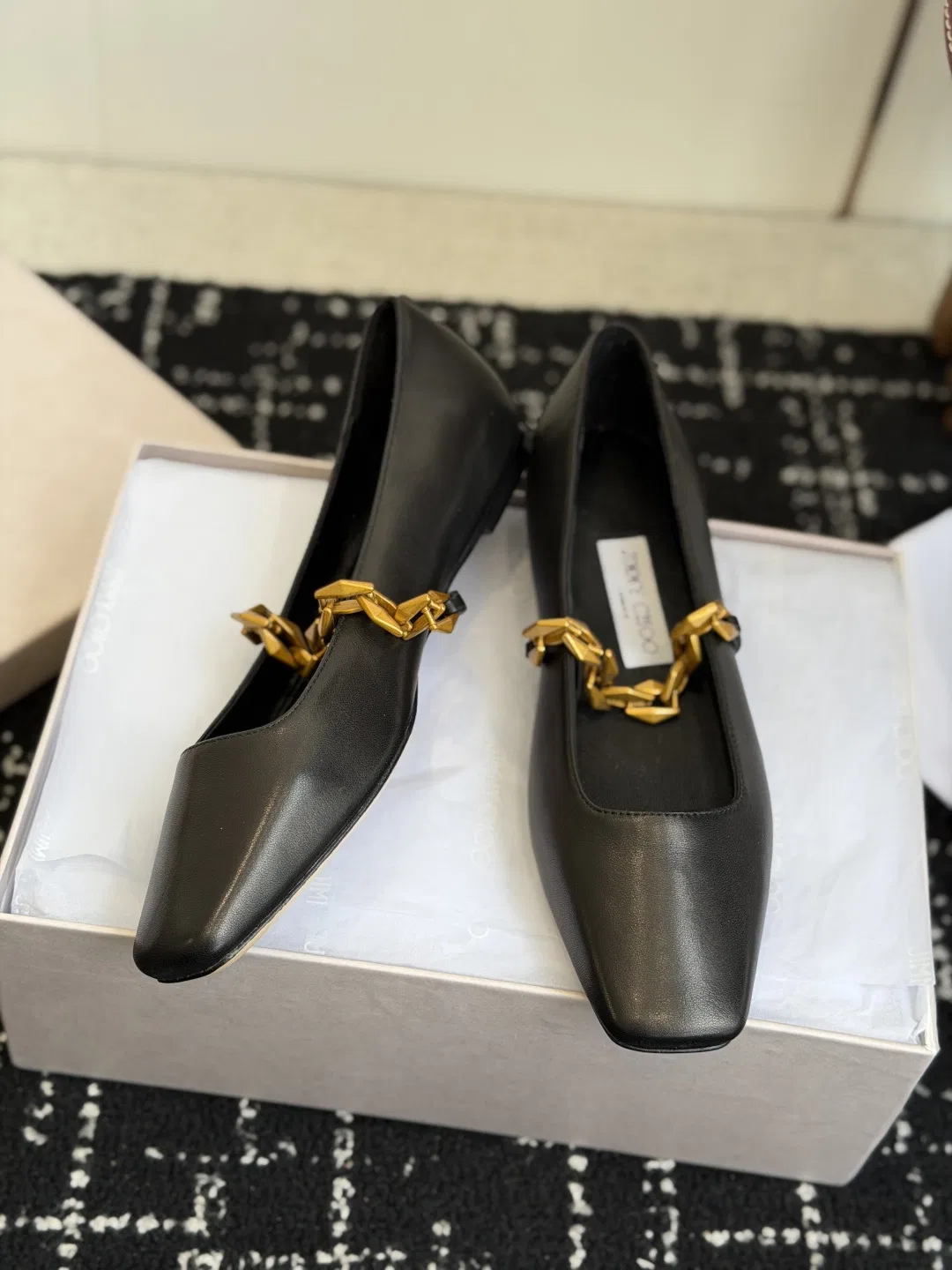 JIMMY 27FW OEHVZJN 001 플랫슈즈 15
