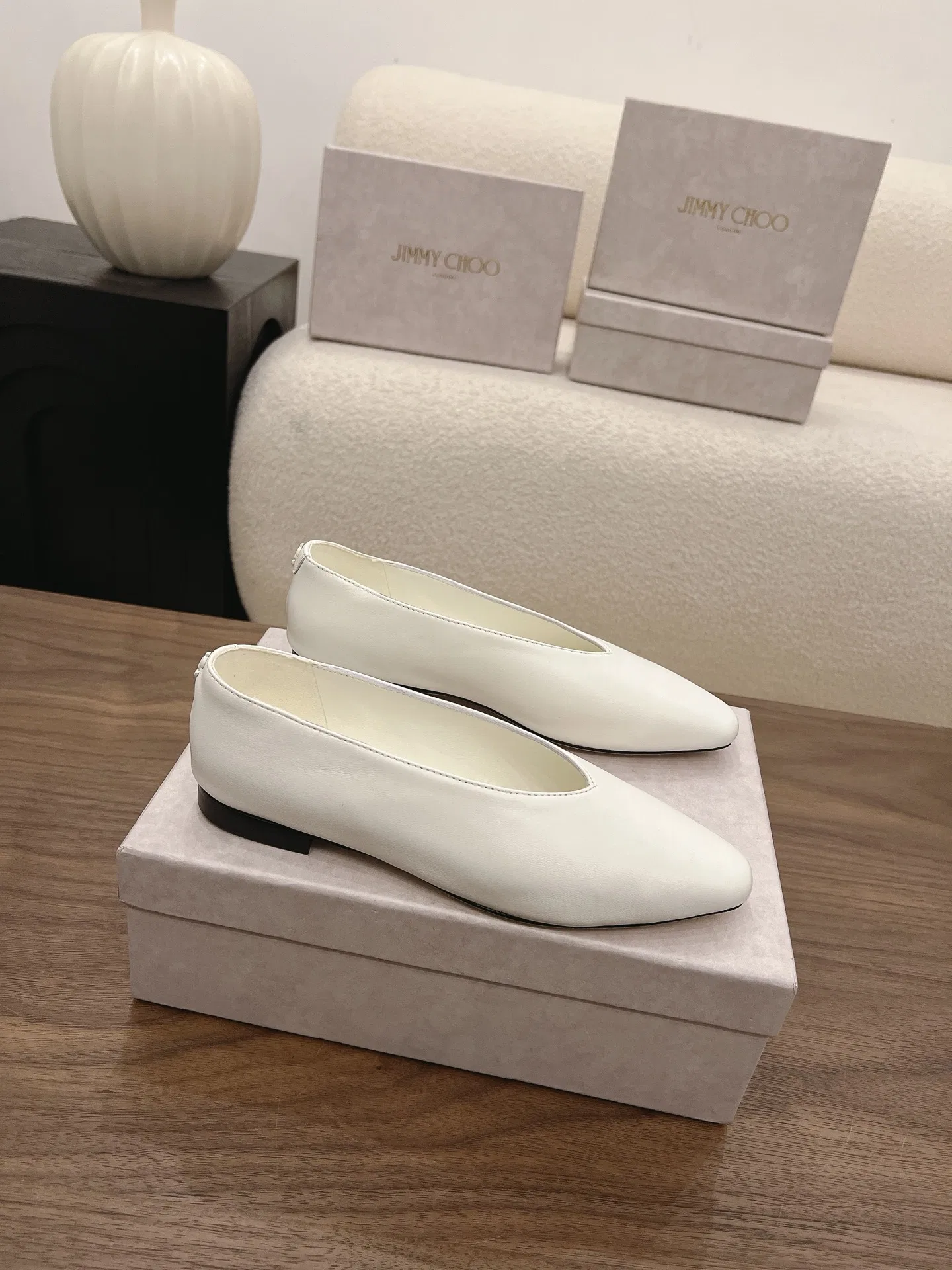 JIMMY 27FW WFBLCZT 018 플랫슈즈 18