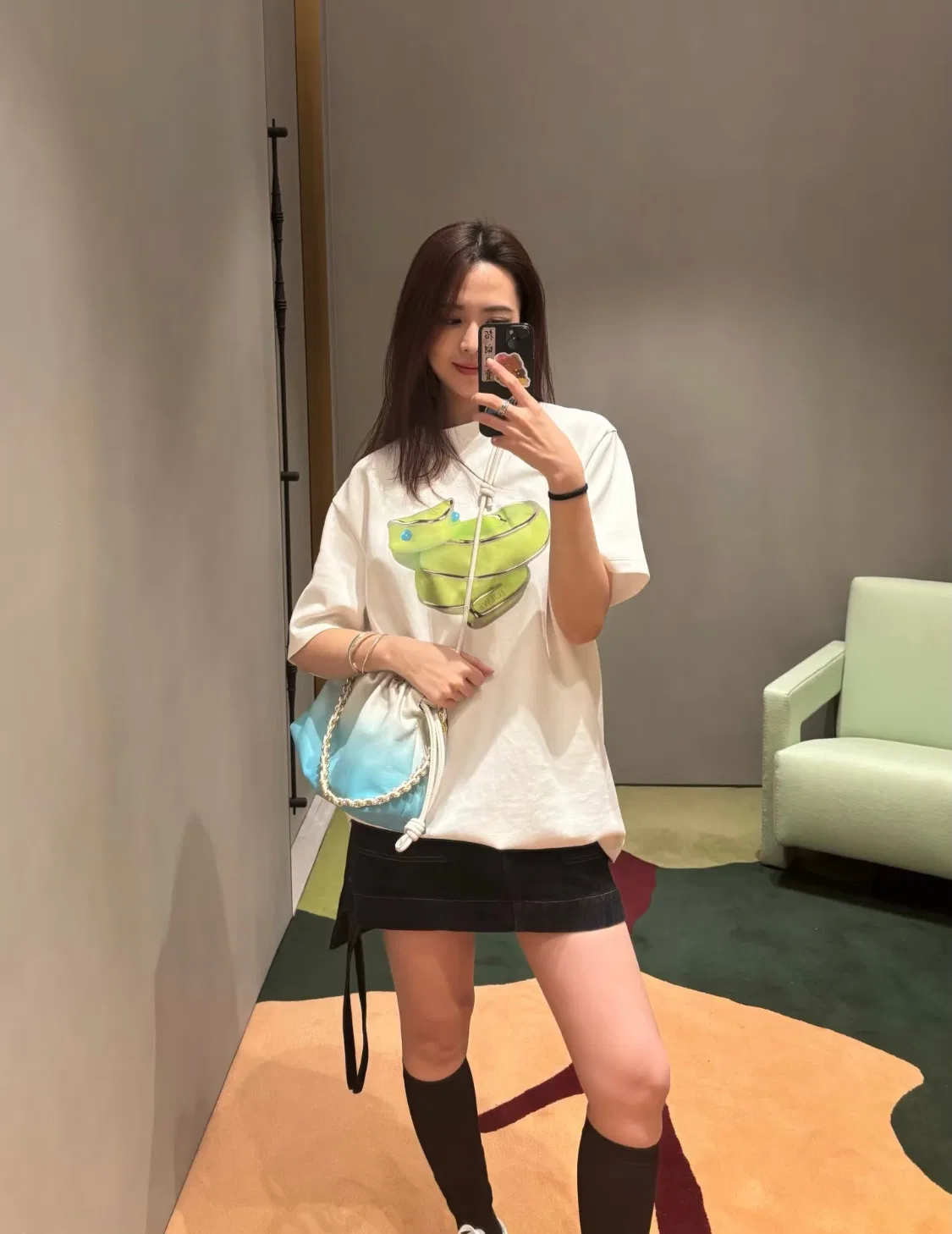 LOE 27FW GKLGTQR 002 반팔티셔츠 13