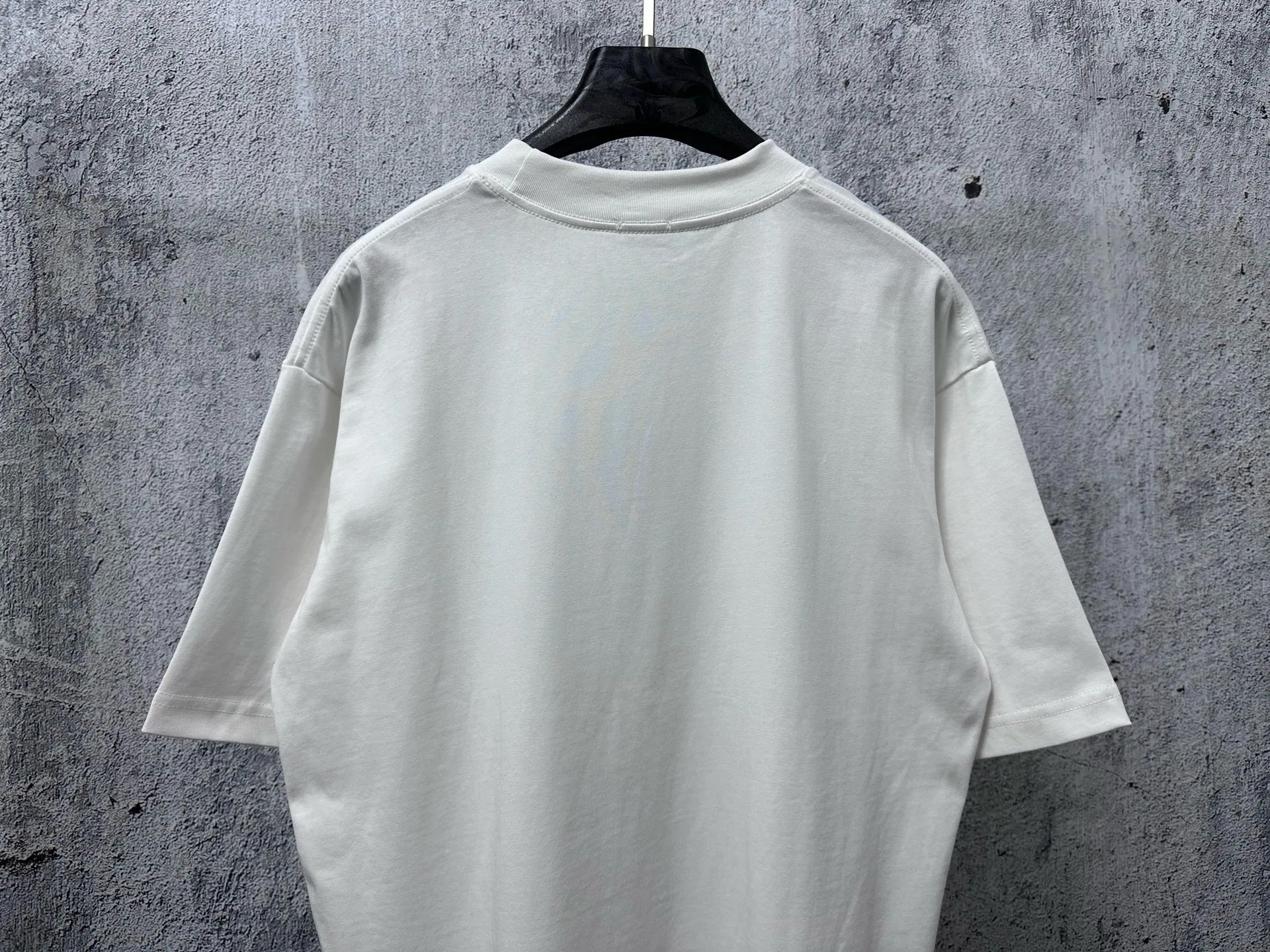 LOE 27FW HMUOLTR 005 반팔티셔츠 7