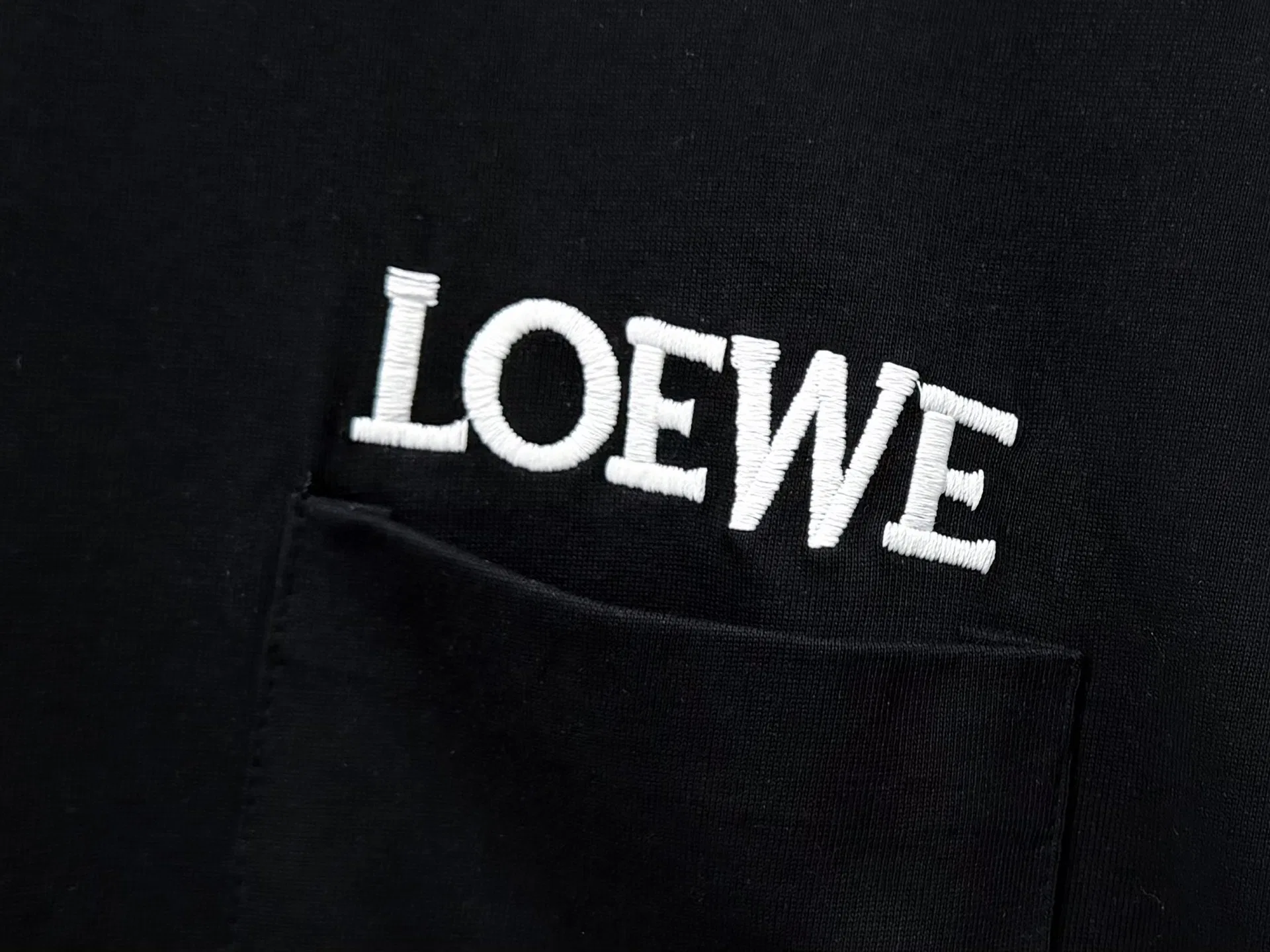 LOE 27FW HMUOLTR 006 반팔티셔츠 7