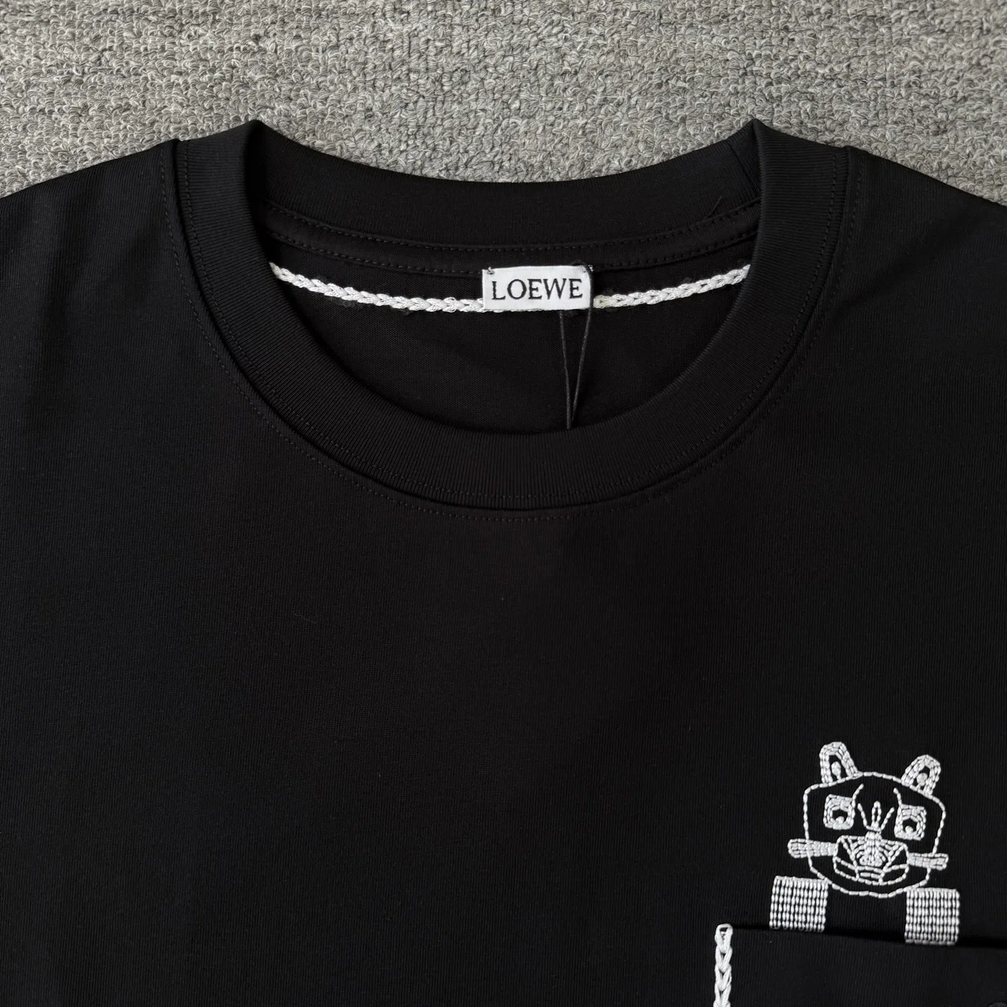 LOE 27FW HMUOLTR 009 반팔티셔츠 11