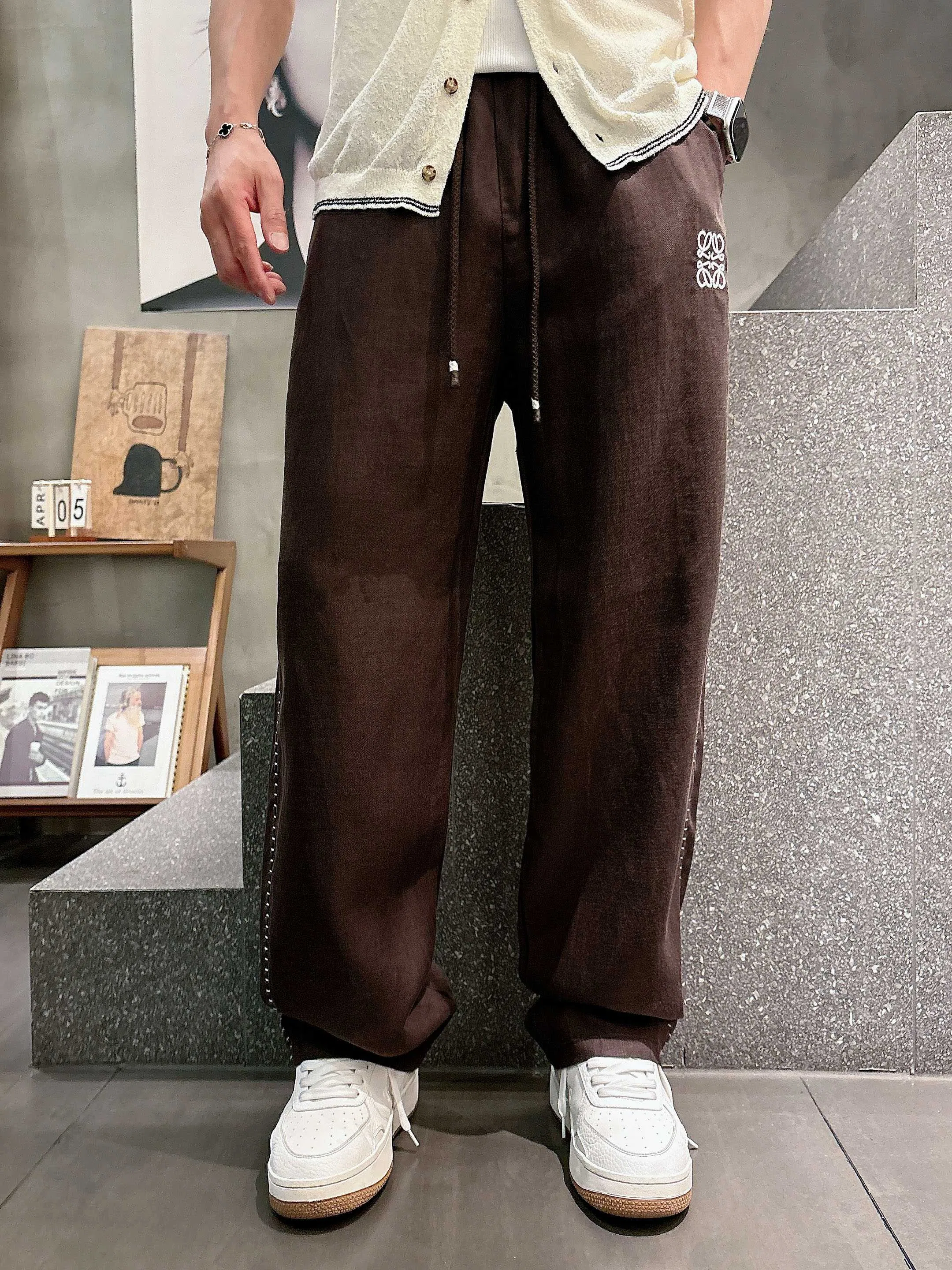 LOE 27FW HMUOLTR 016 스웻팬츠 9