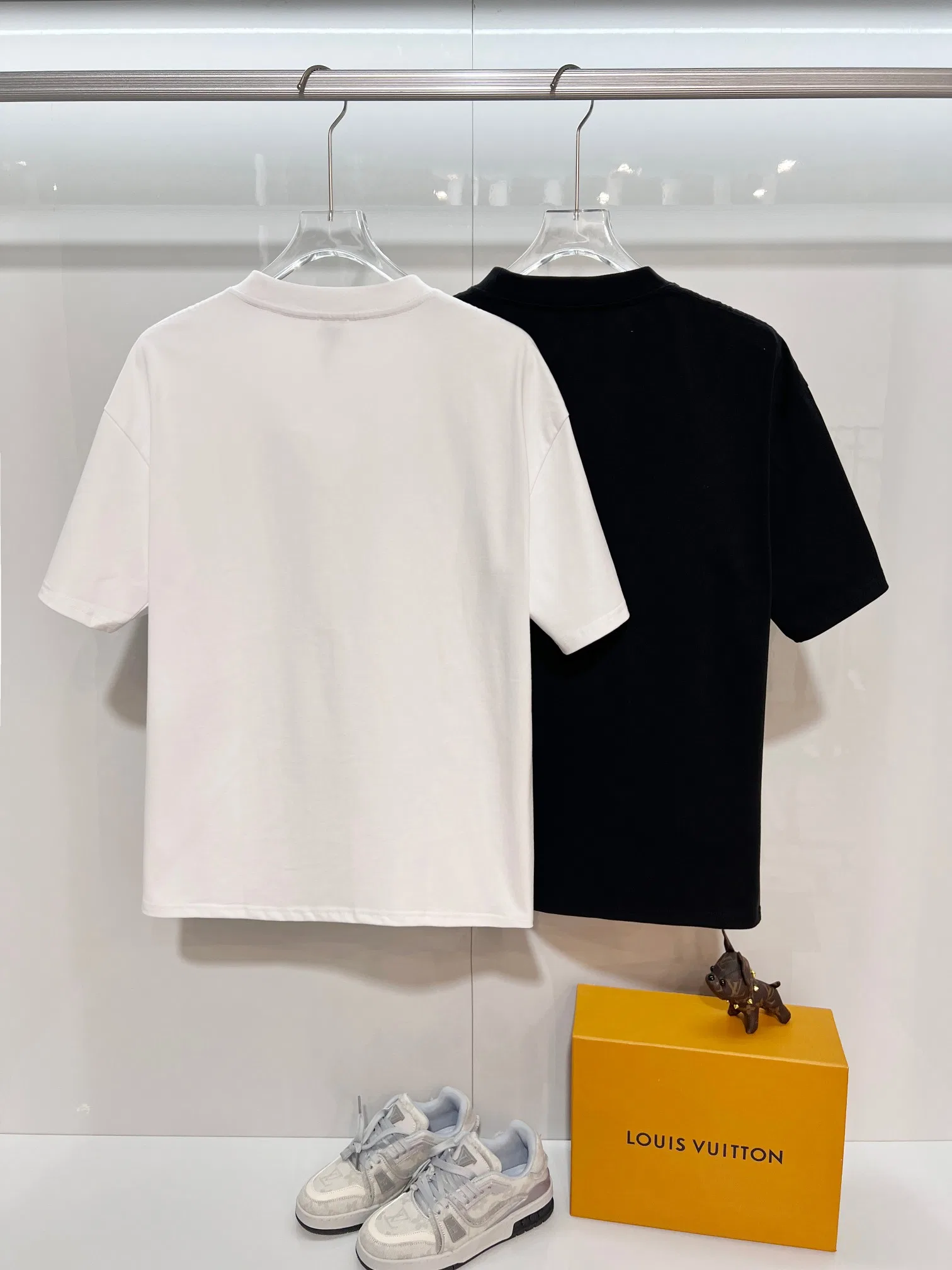 LOE 27FW HMUOLTR 048 반팔티셔츠 9