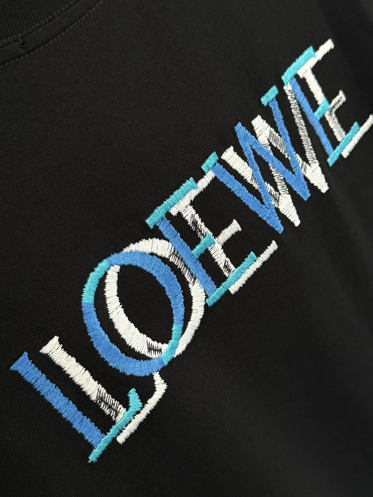 LOE 27FW HMUOLTR 049 반팔티셔츠 7