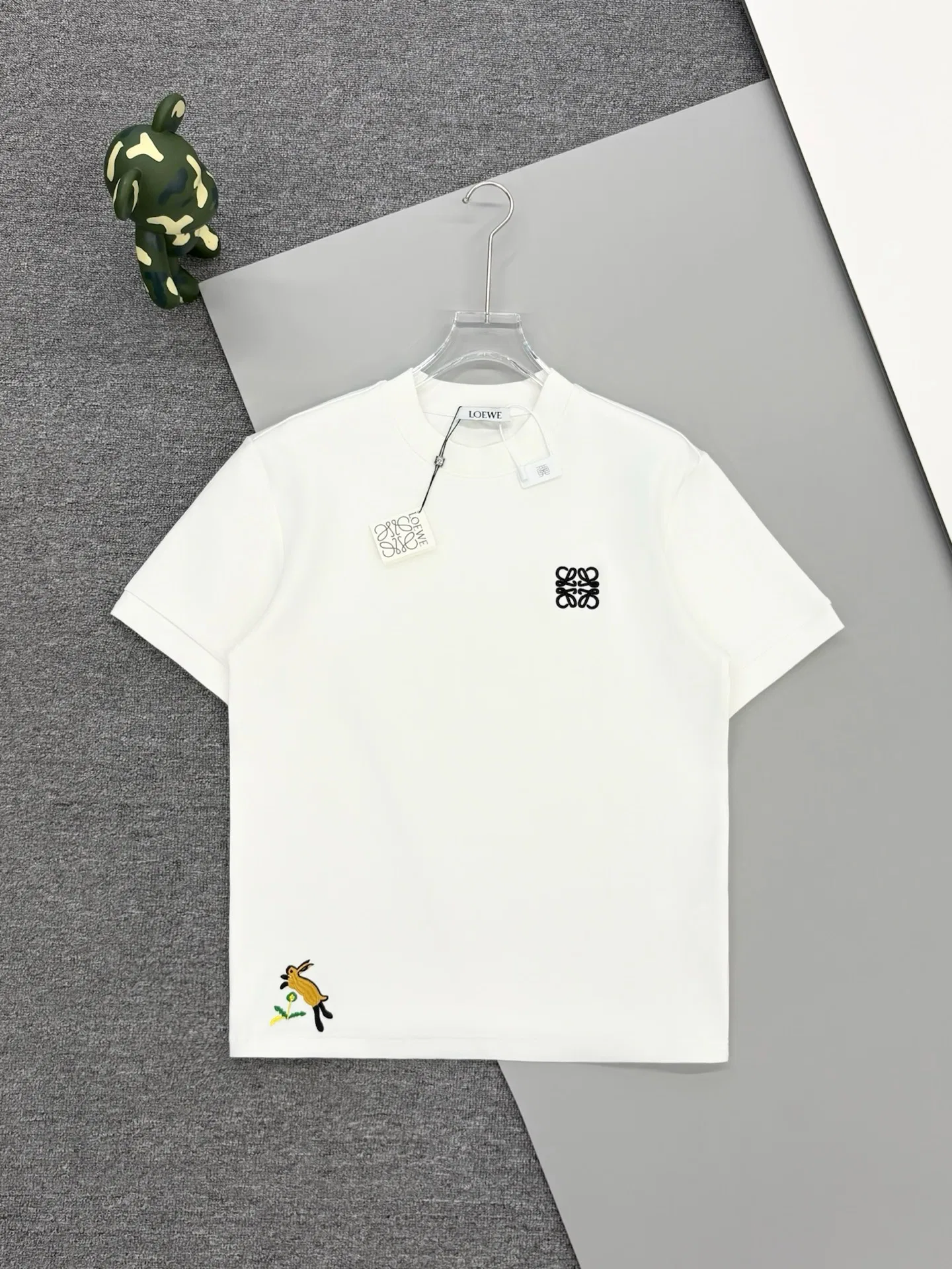 LOE 27FW HMUOLTR 051 반팔티셔츠 8