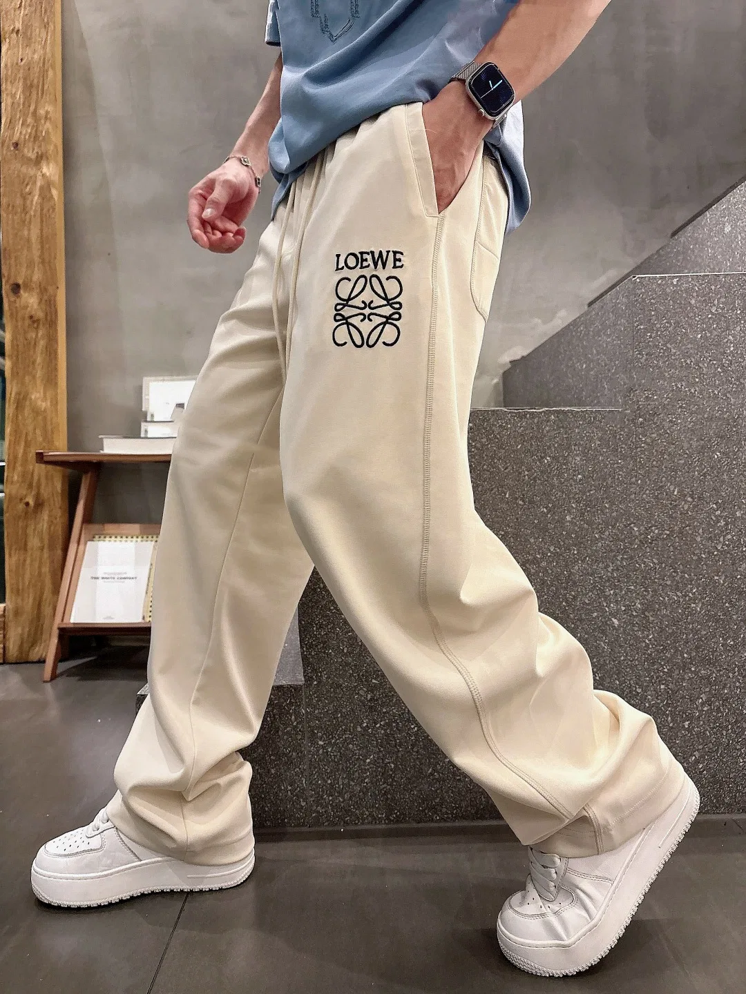 LOE 27FW IOMVBCF 012 스웻팬츠 10
