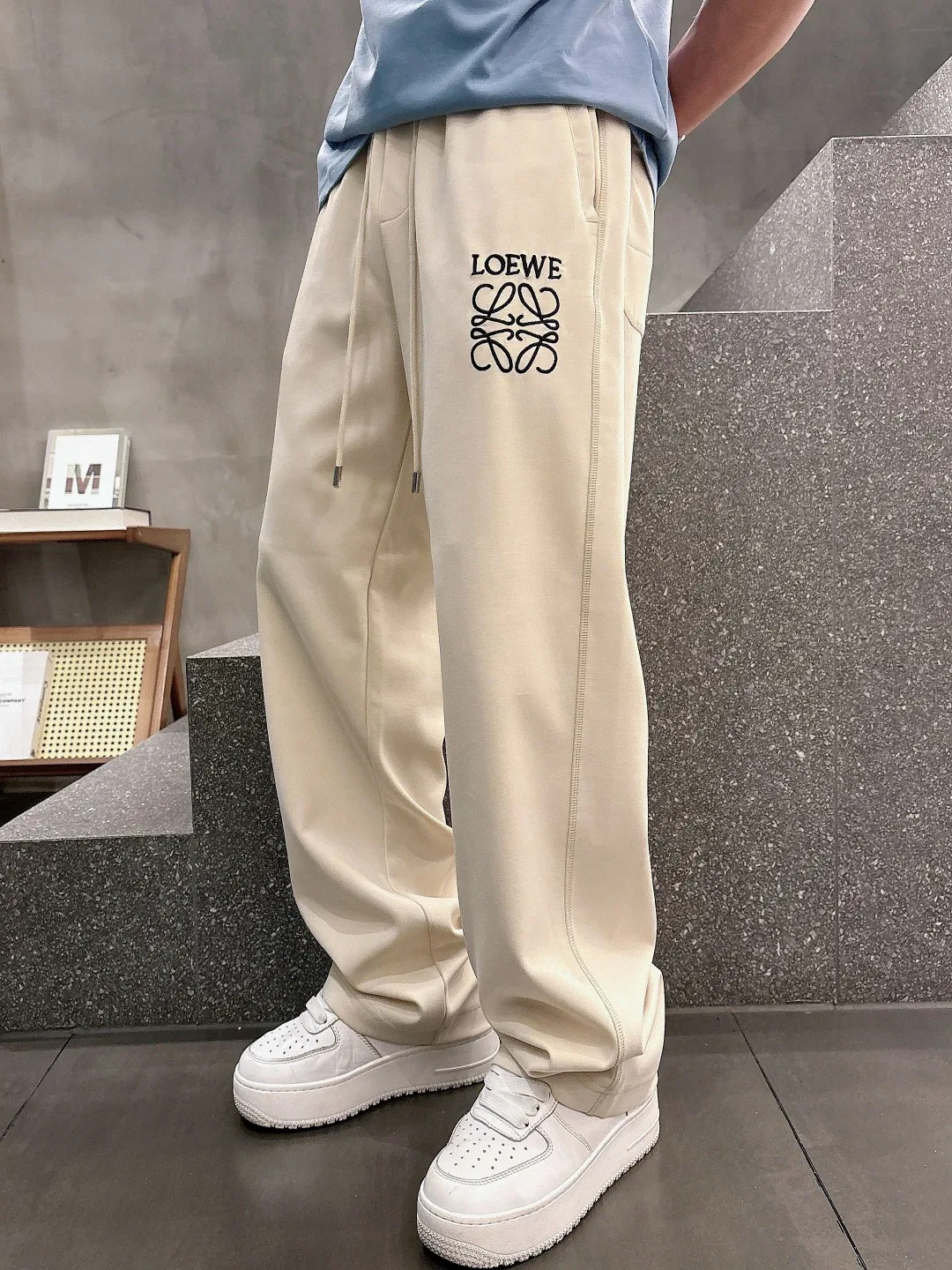 LOE 27FW IOMVBCF 012 스웻팬츠 14
