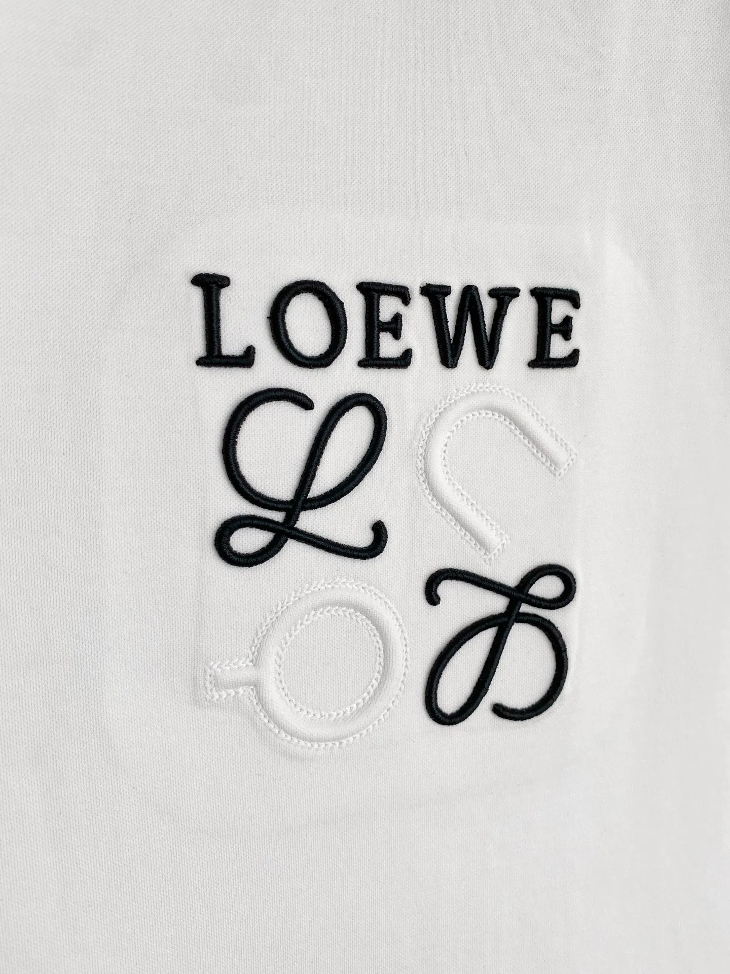 LOE 27FW IOMVBCF 019 반팔티셔츠 9