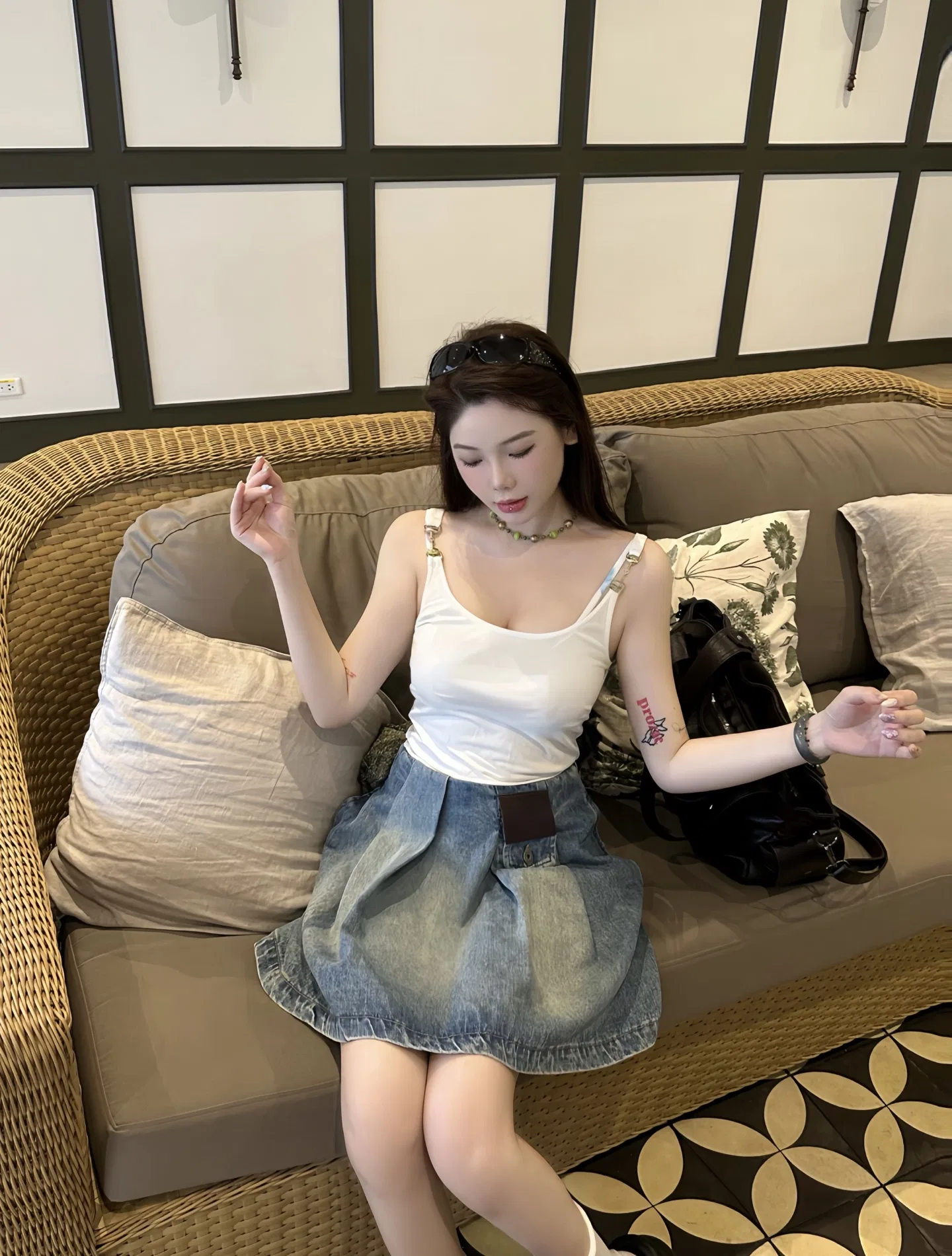 LOE 27FW TSERGIY 005 스커트 8