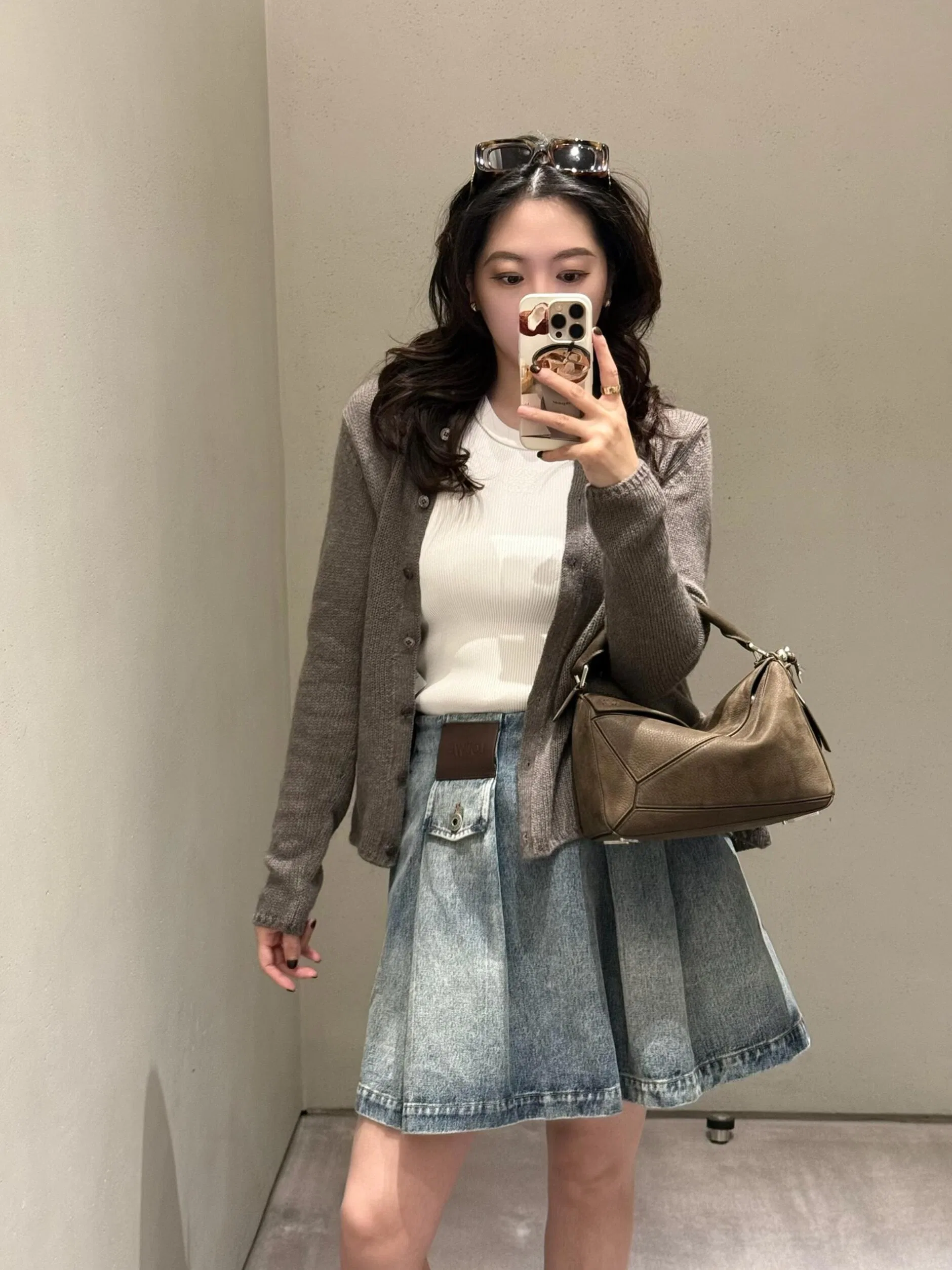 LOE 27FW TSERGIY 005 스커트 13