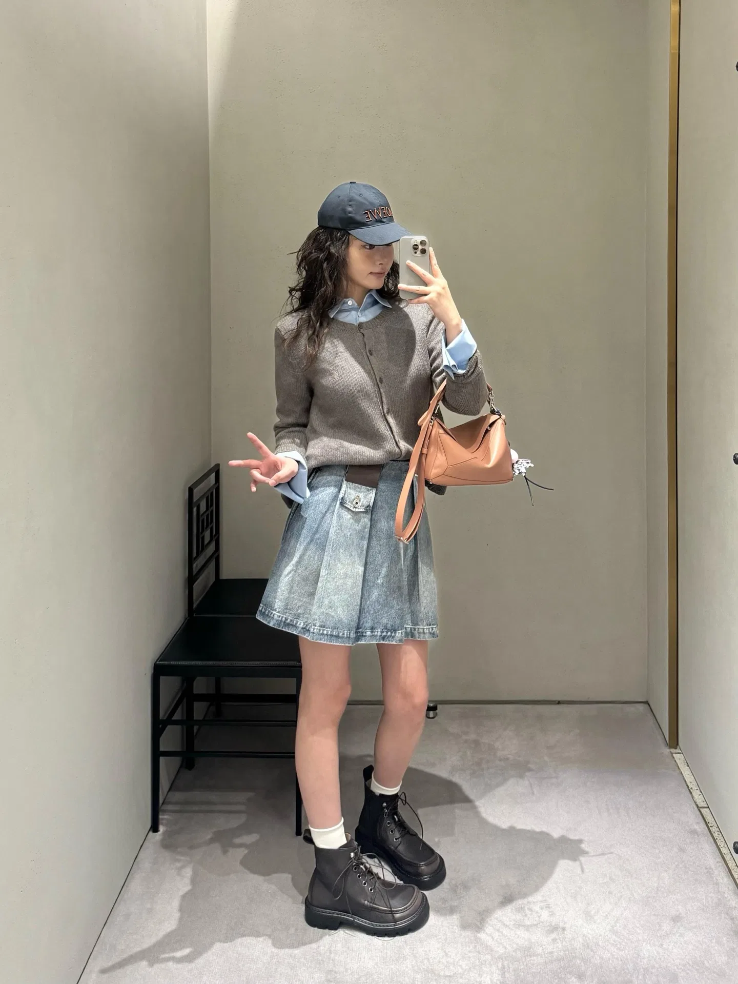 LOE 27FW TSERGIY 005 스커트 15