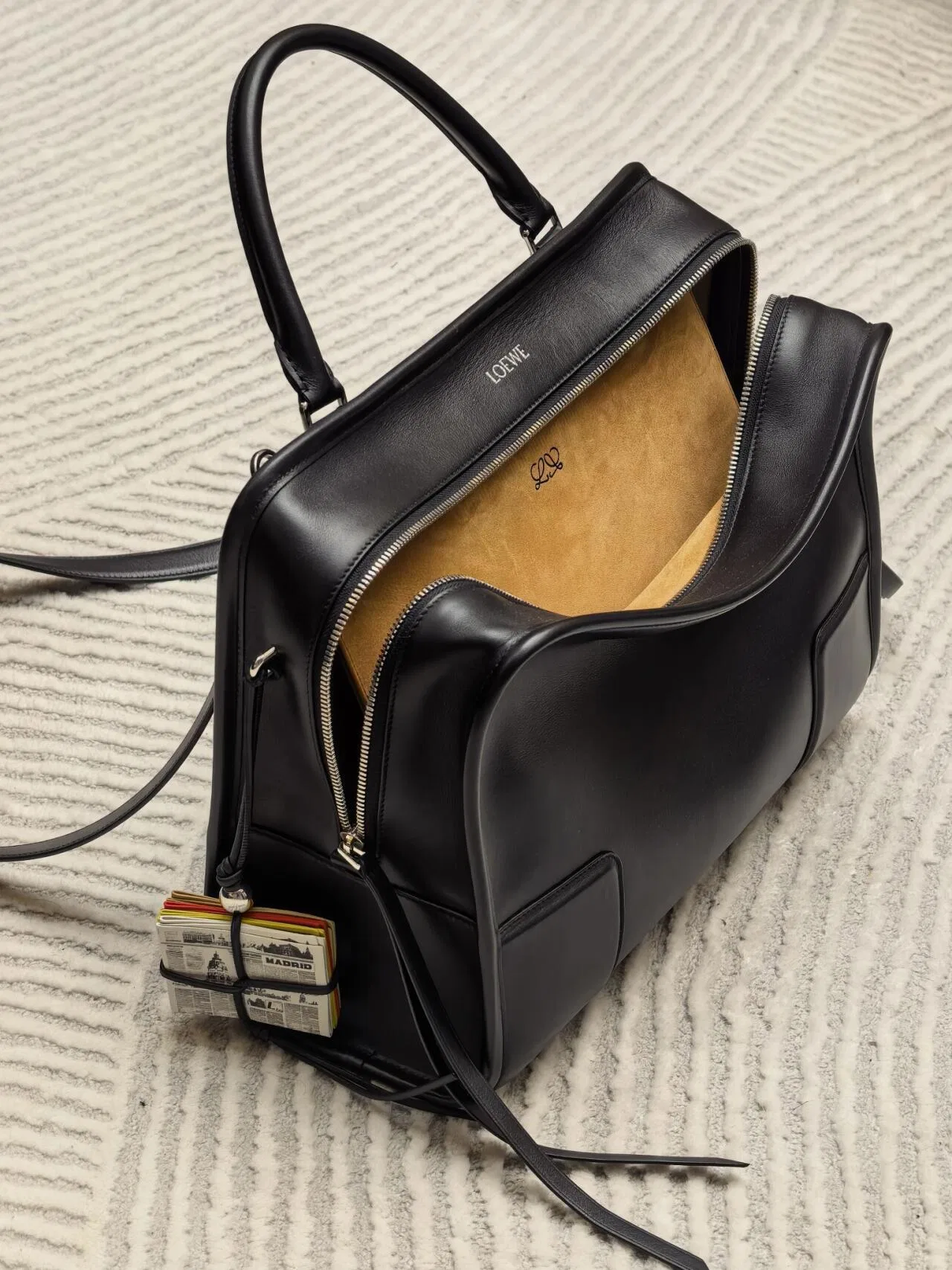 LOE 27FW UKWJSUW 002 참 19