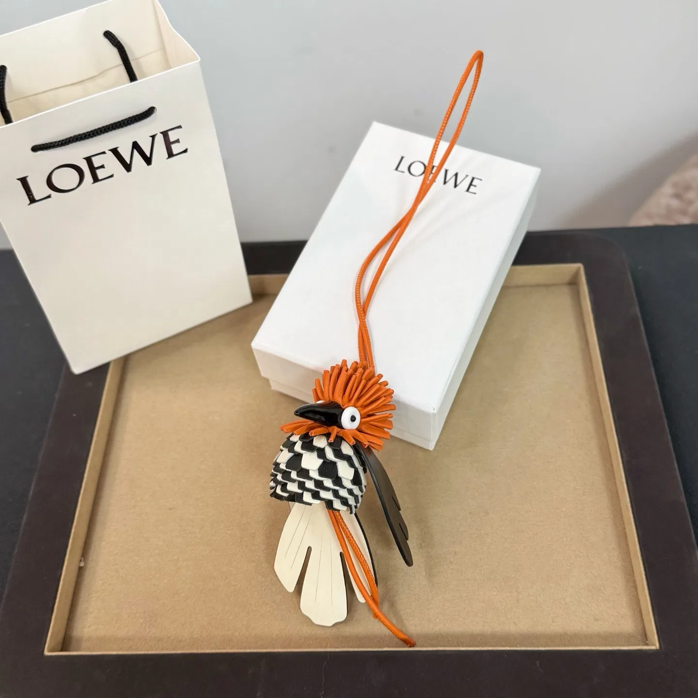 LOE 27FW UKWJSUW 013 참 9