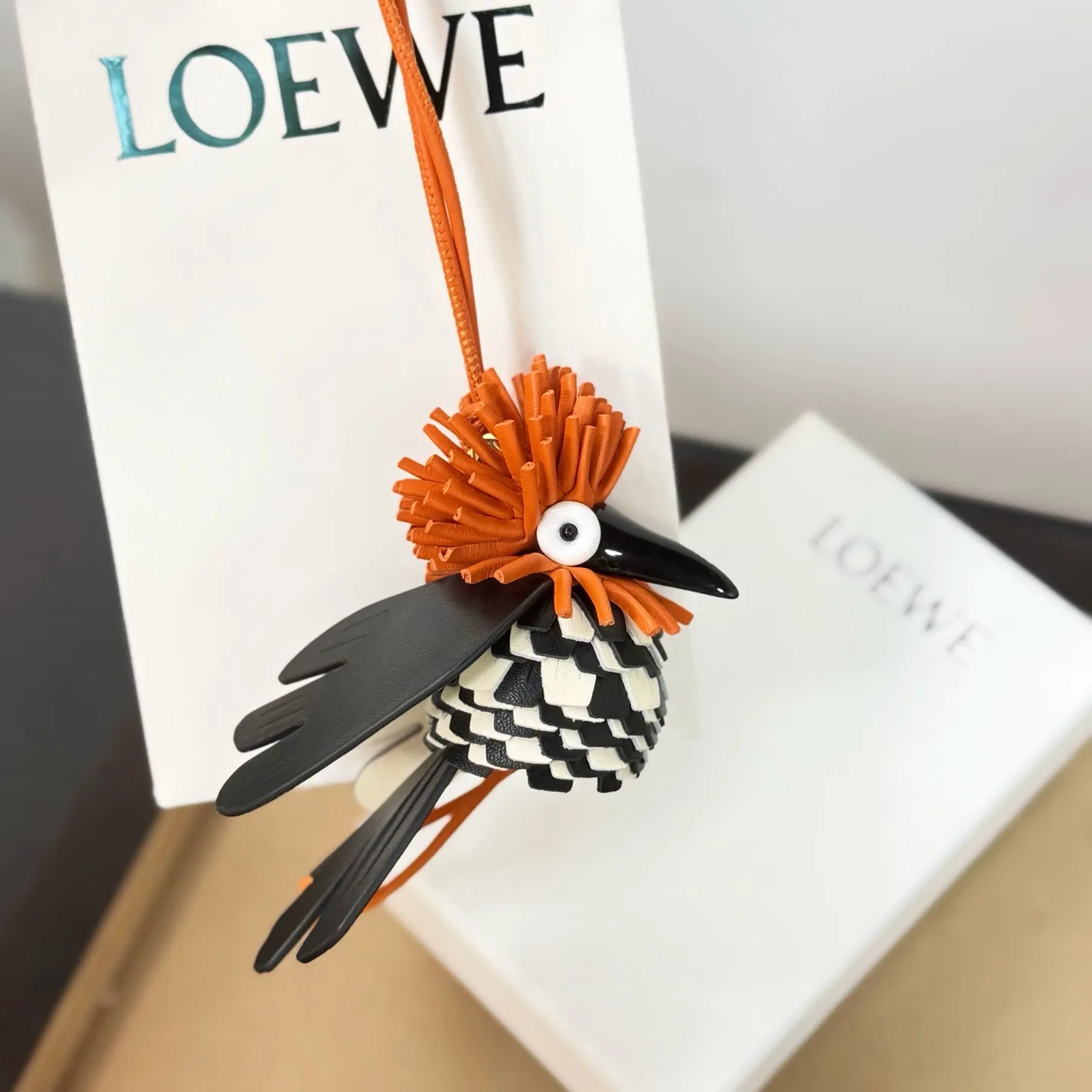 LOE 27FW UKWJSUW 013 참 11