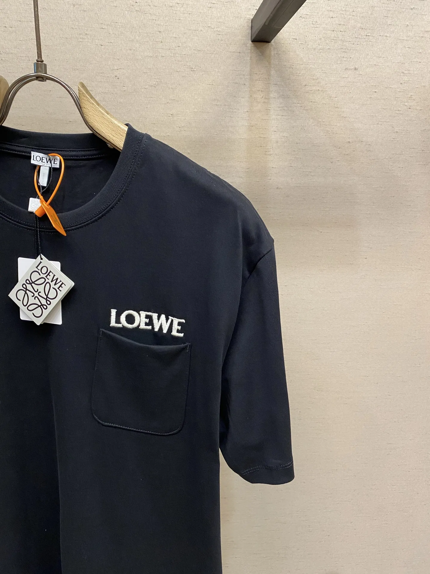 LOE 27FW XFAVAGO 005 반팔티셔츠 9