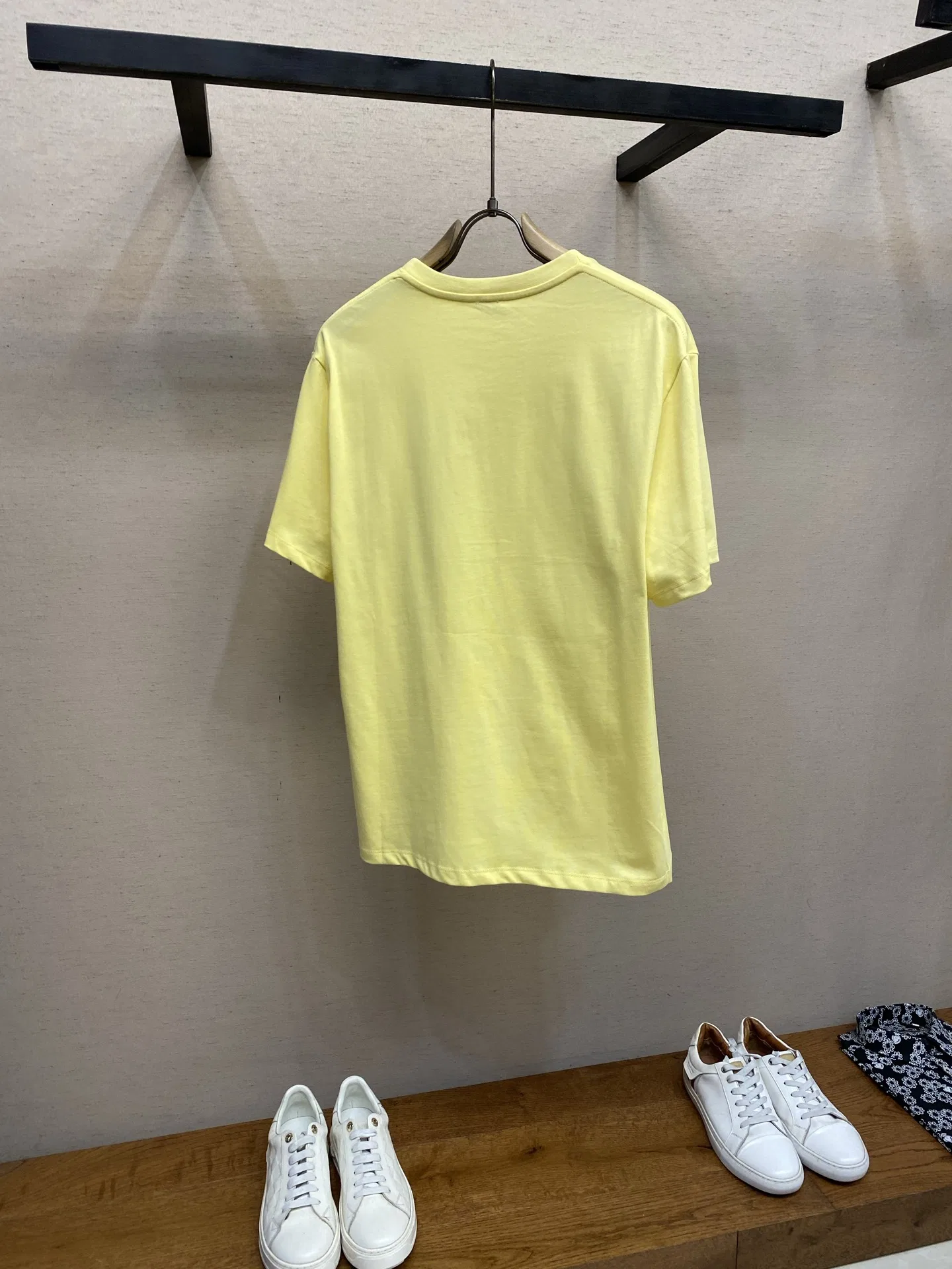LOE 27FW XFAVAGO 010 반팔티셔츠 8