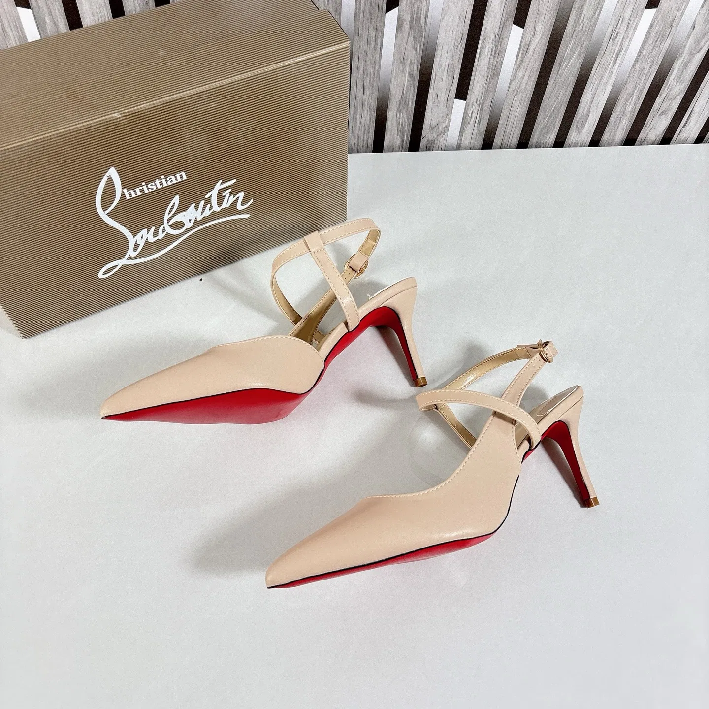 LOUBOUTIN 27FW CDNVCOY 001 구두 9