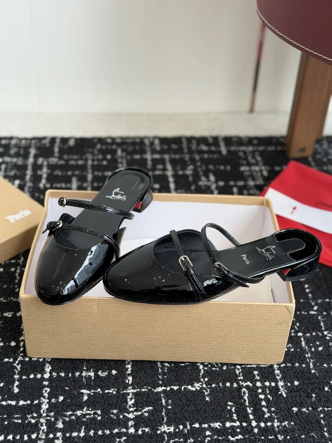 LOUBOUTIN 27FW EIYCUJO 001 구두 22