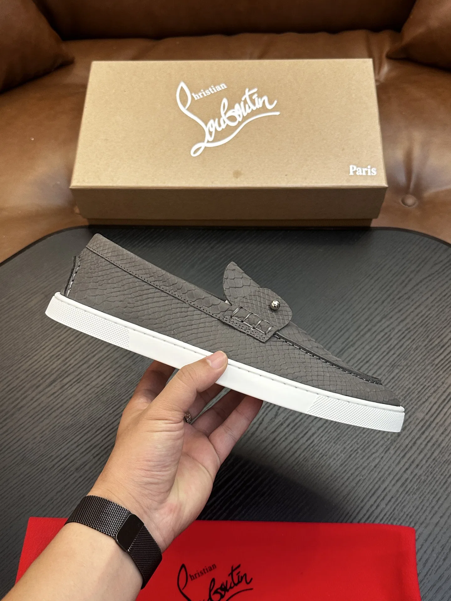 LOUBOUTIN 27FW EIYCUJO 002 로퍼 10