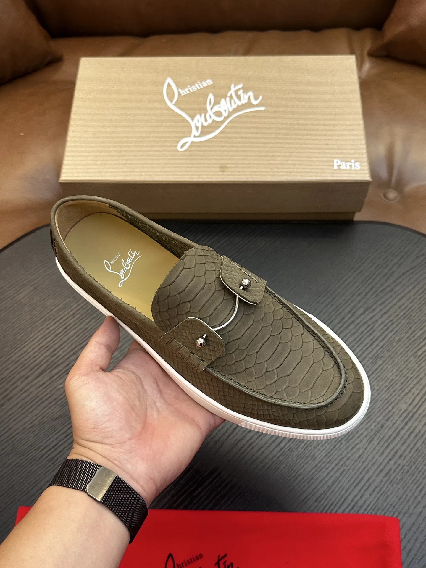 LOUBOUTIN 27FW EIYCUJO 002 로퍼 20