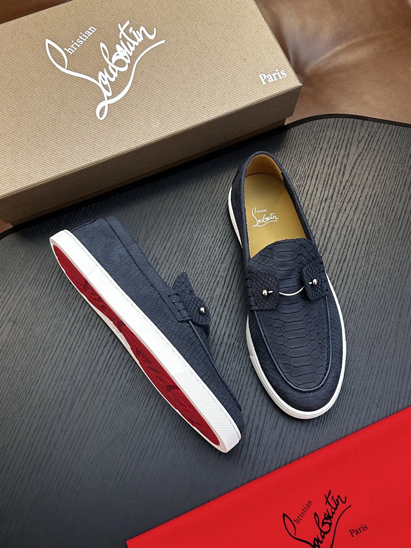 LOUBOUTIN 27FW EIYCUJO 002 로퍼 31