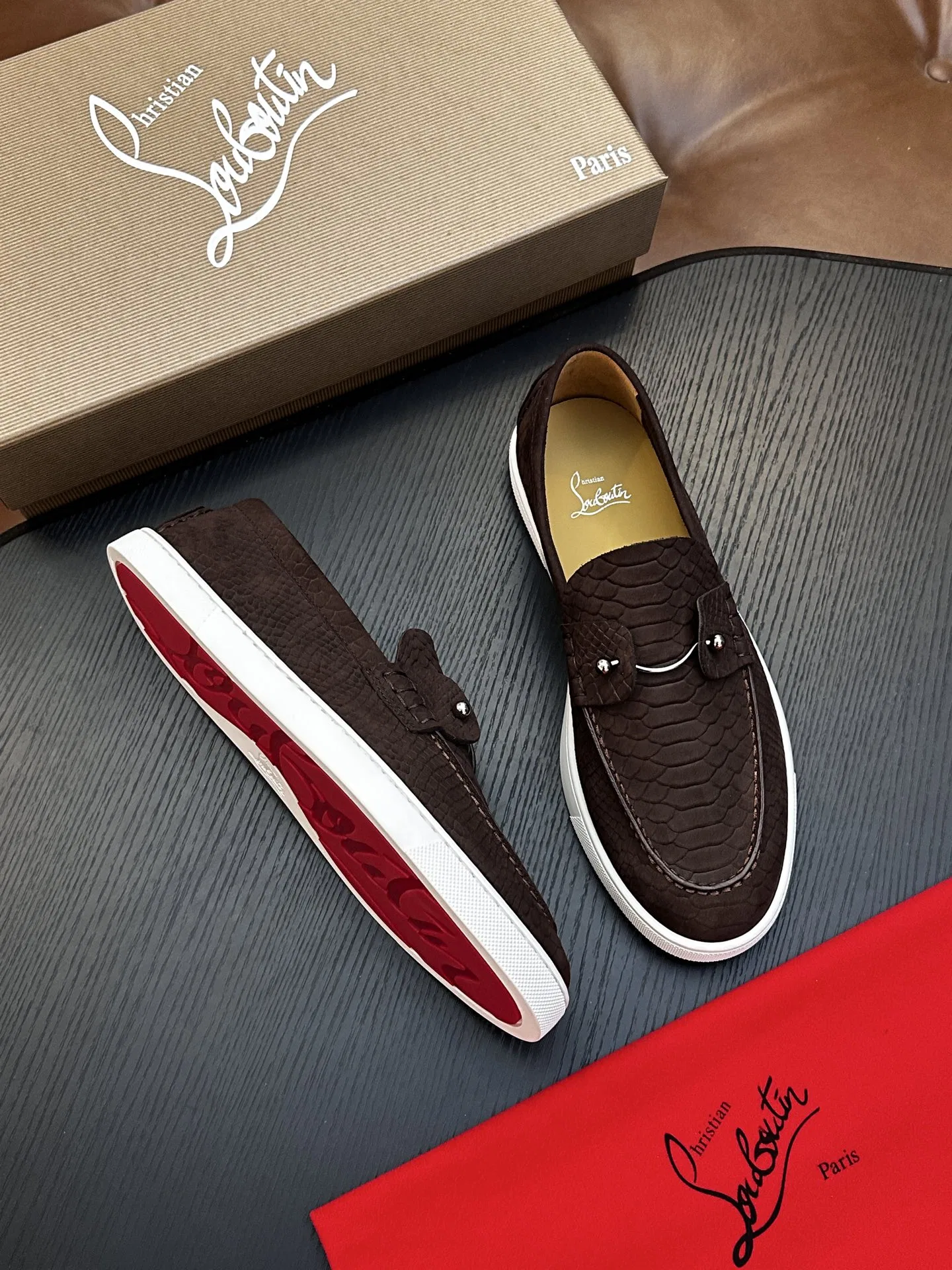 LOUBOUTIN 27FW EIYCUJO 002 로퍼 40