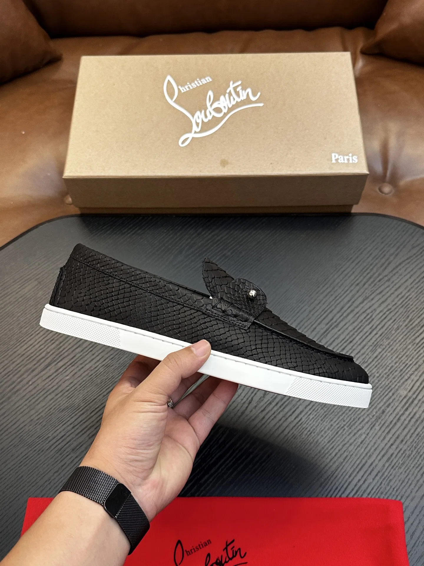 LOUBOUTIN 27FW EIYCUJO 002 로퍼 46