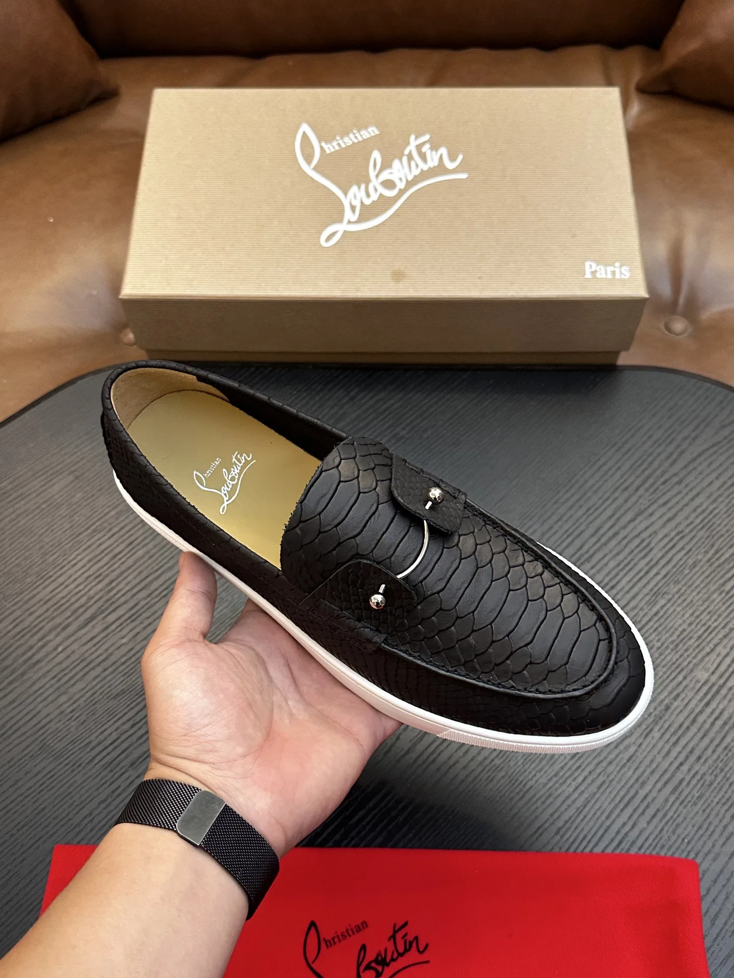 LOUBOUTIN 27FW EIYCUJO 002 로퍼 47