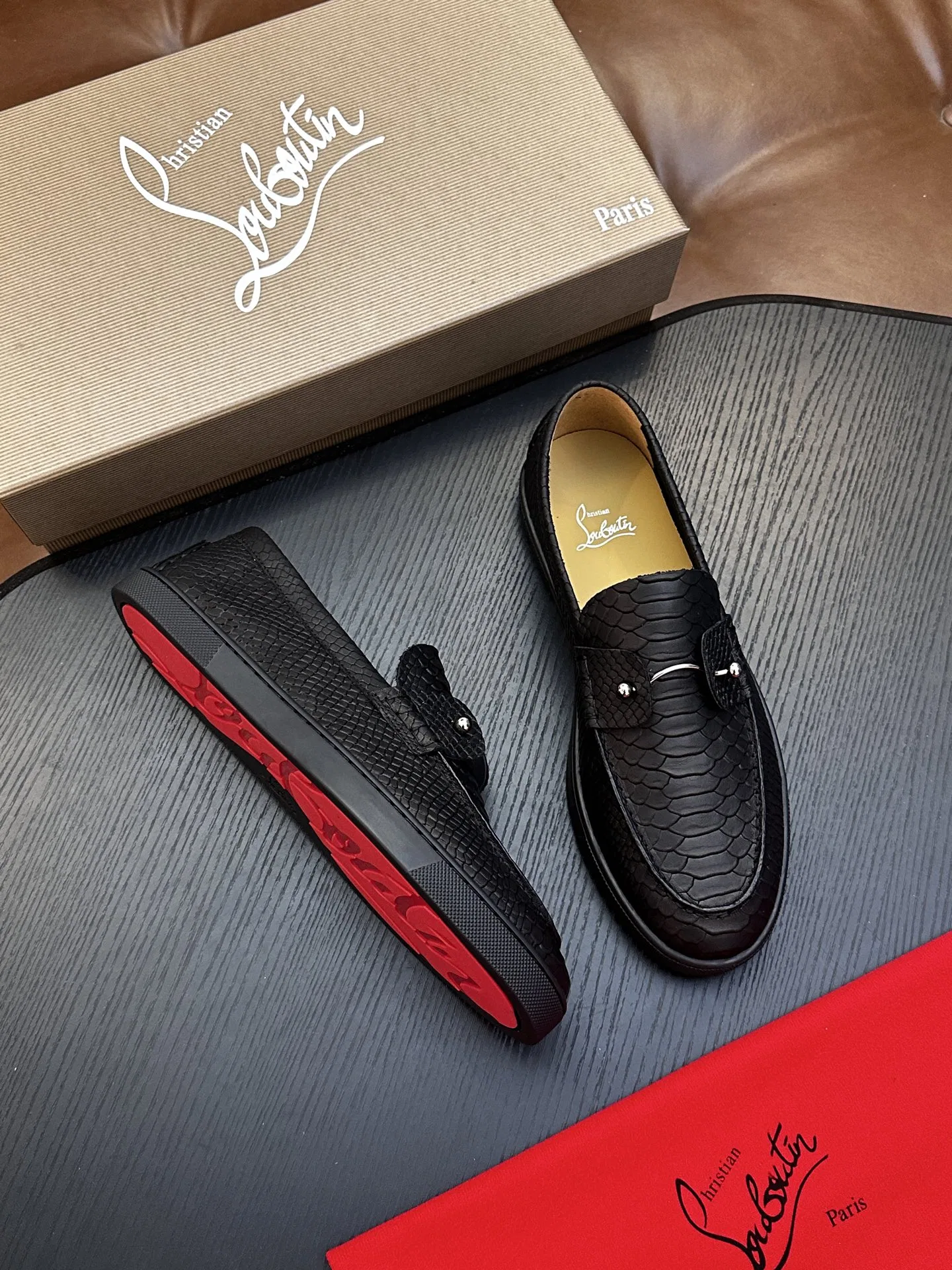 LOUBOUTIN 27FW EIYCUJO 002 로퍼 58