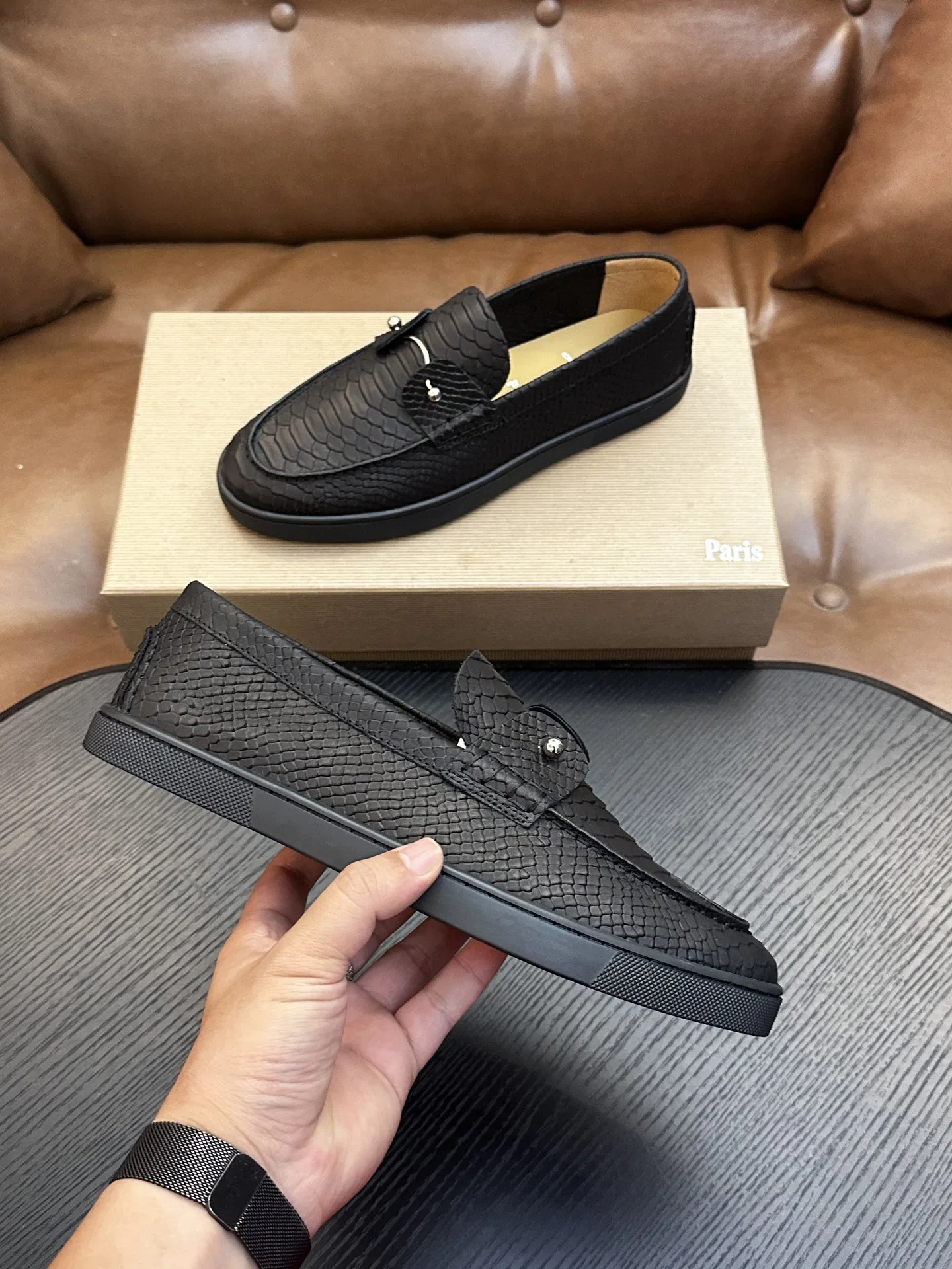 LOUBOUTIN 27FW EIYCUJO 002 로퍼 59