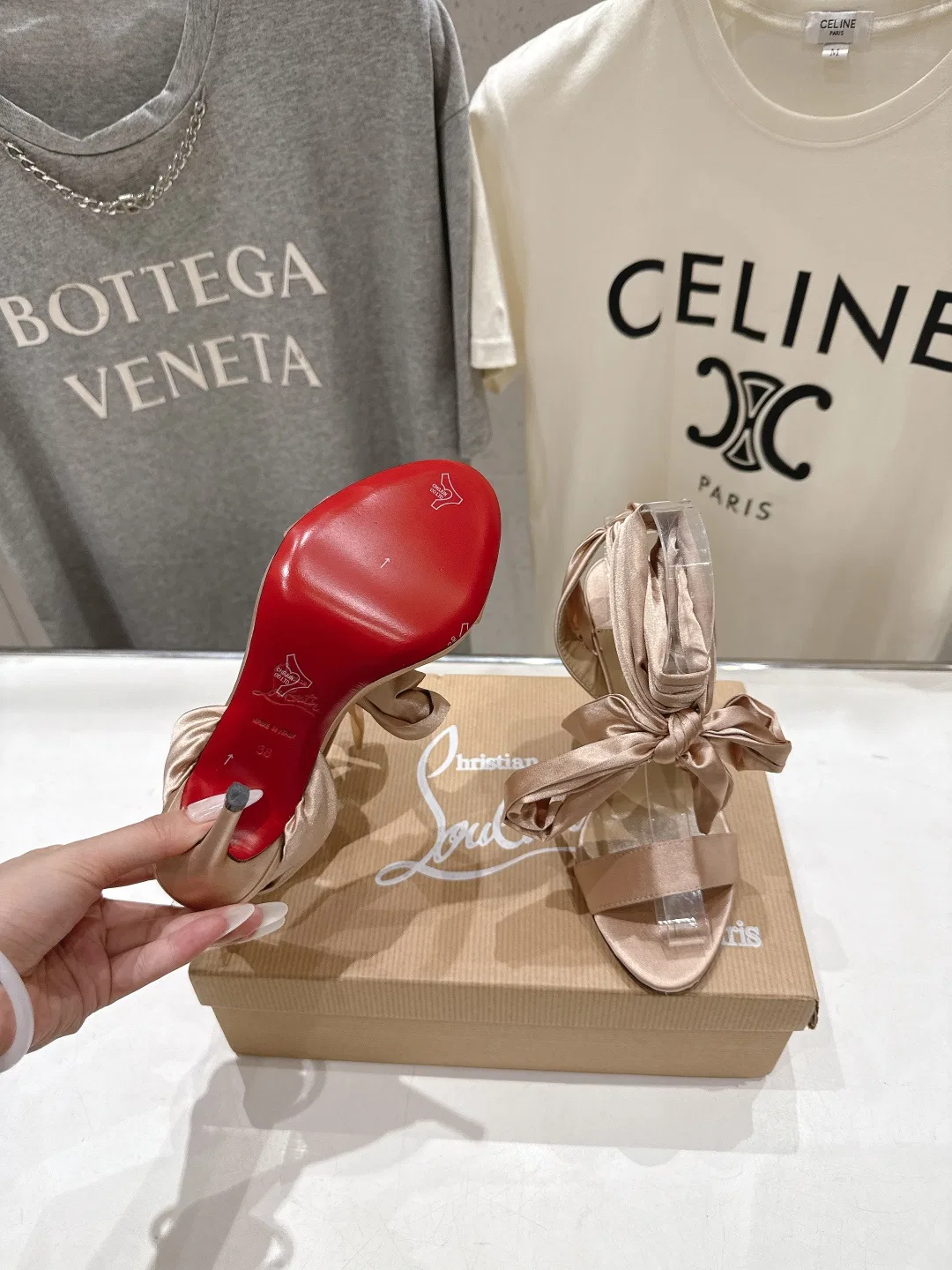 LOUBOUTIN 27FW MSFBUNF 002 구두 9