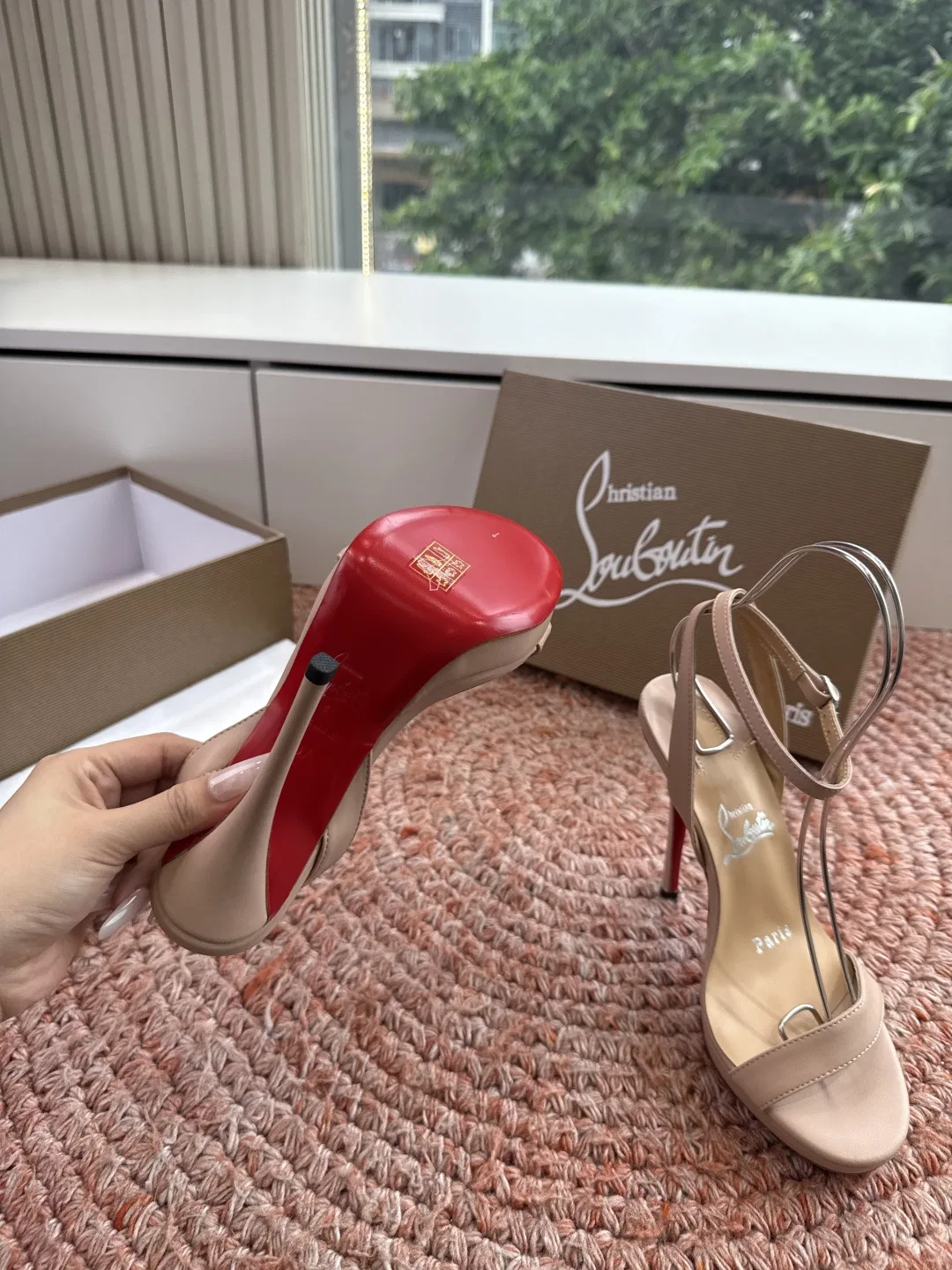 LOUBOUTIN 27FW MSFBUNF 009 구두 9