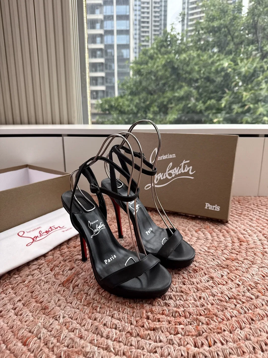 LOUBOUTIN 27FW MSFBUNF 009 구두 15
