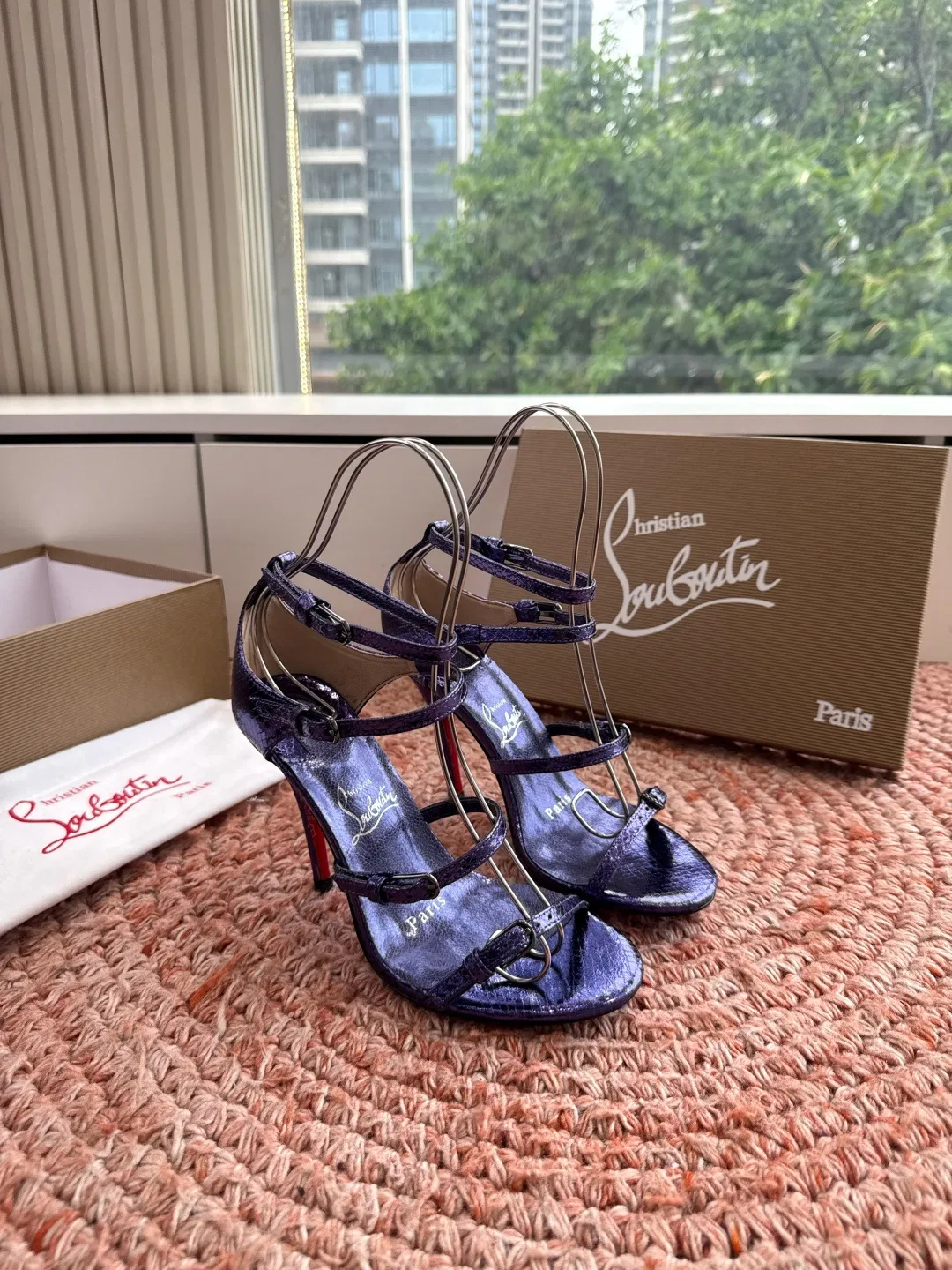 LOUBOUTIN 27FW MSFBUNF 010 구두 24