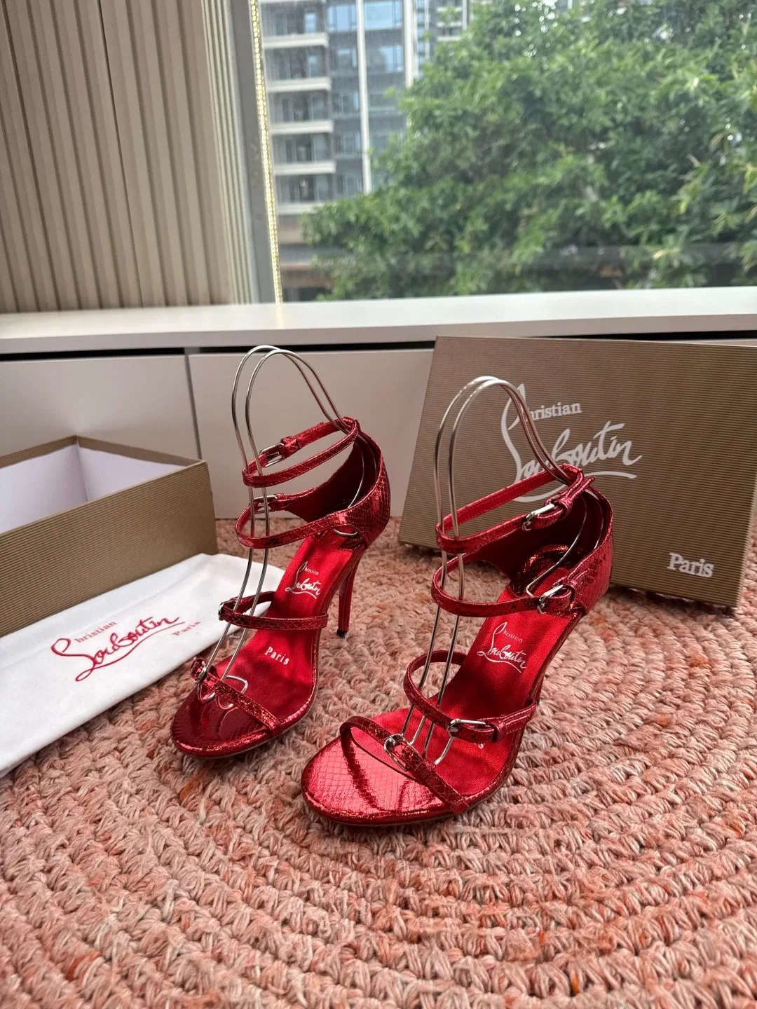 LOUBOUTIN 27FW MSFBUNF 010 구두 38