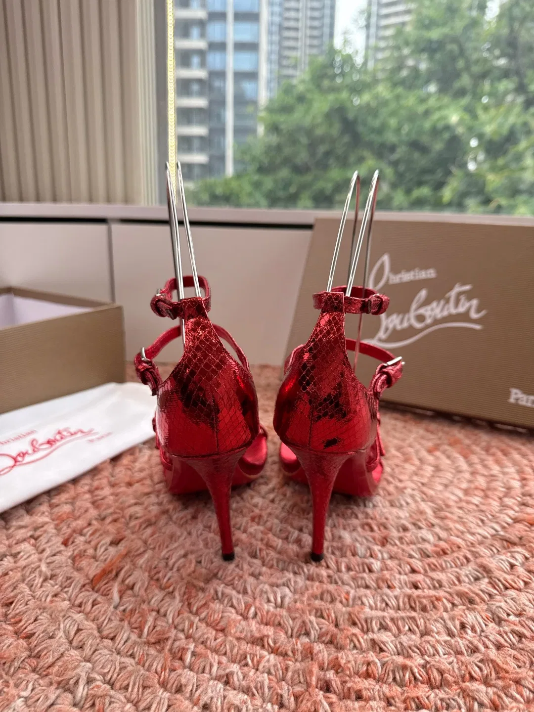 LOUBOUTIN 27FW MSFBUNF 010 구두 43