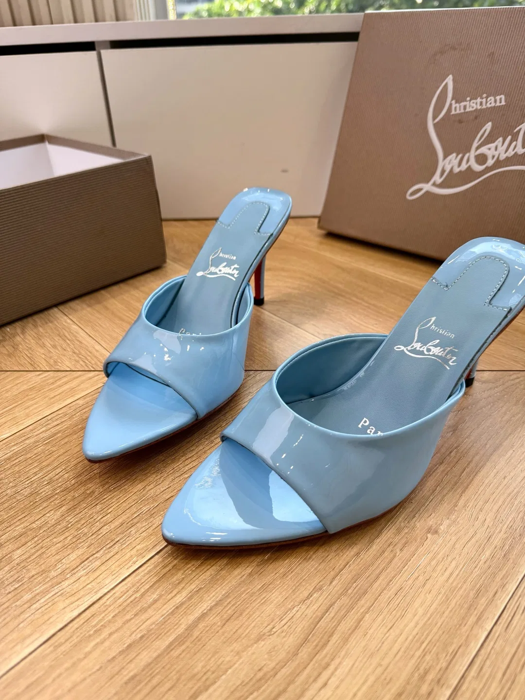 LOUBOUTIN 27FW MSFBUNF 012 구두 7