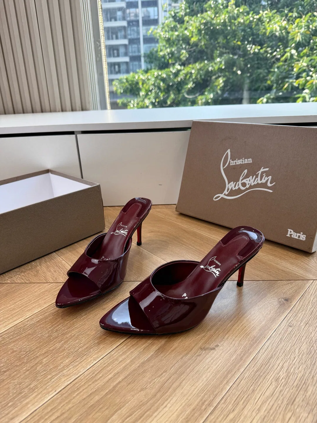 LOUBOUTIN 27FW MSFBUNF 012 구두 11