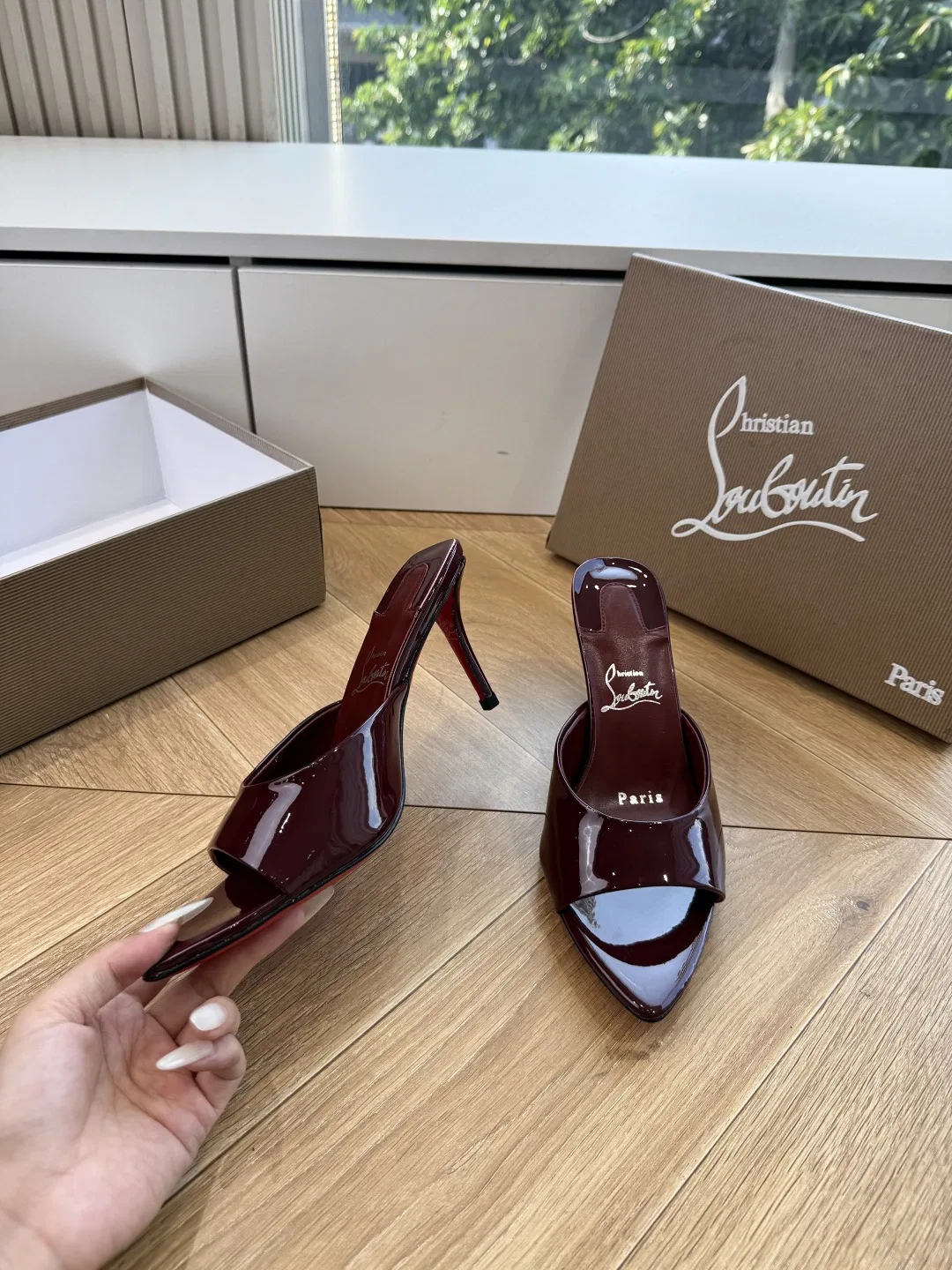 LOUBOUTIN 27FW MSFBUNF 012 구두 12